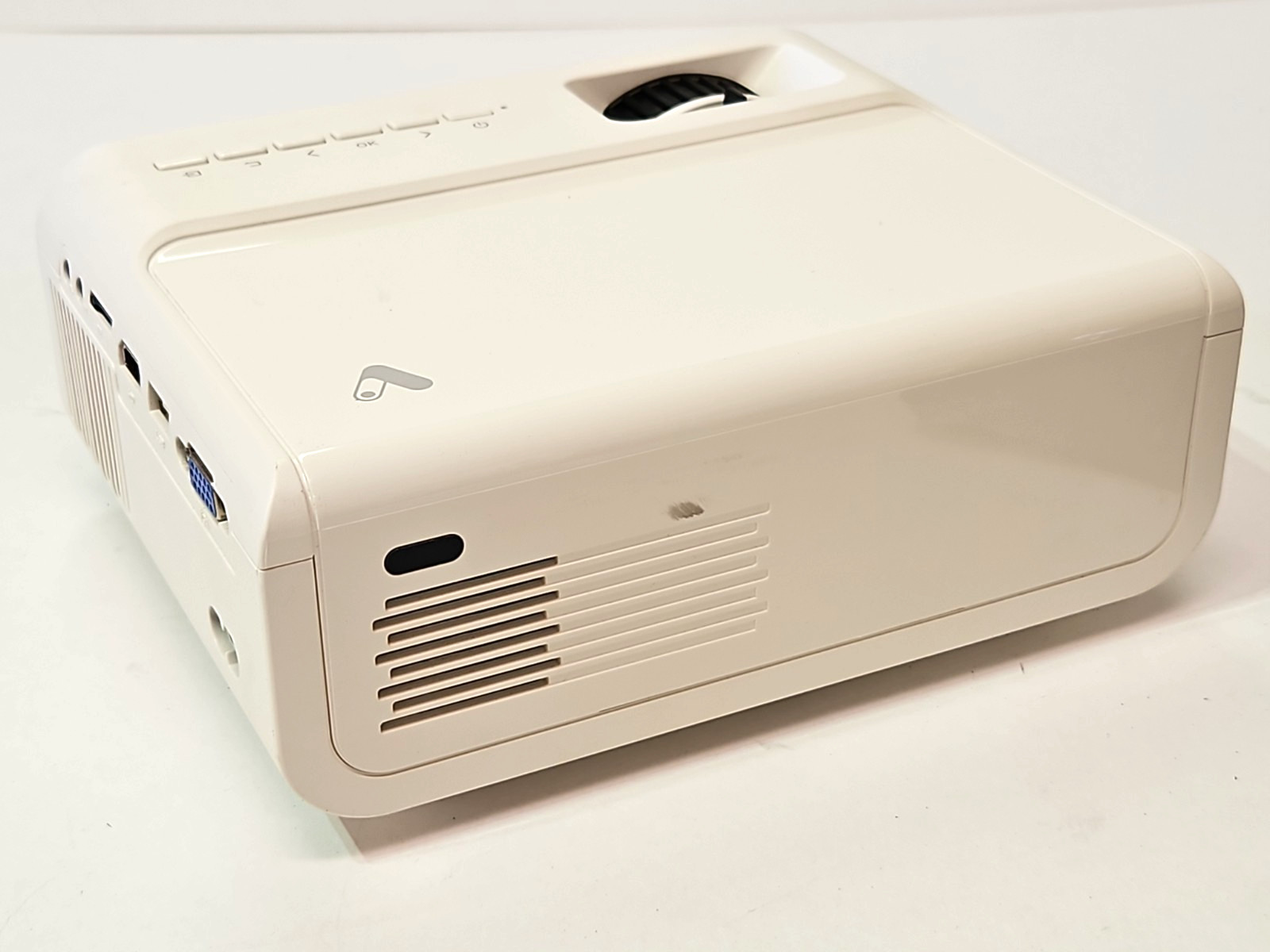 VANKYO Leisure 470C Projector Tested W/ Remote