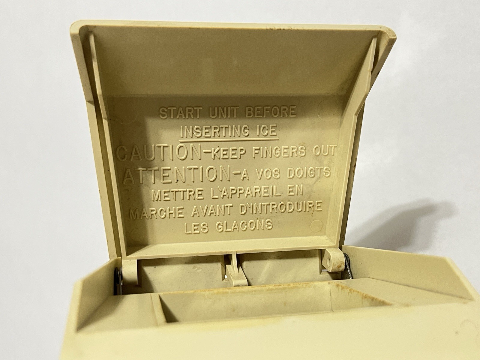 Electric Countertop Ice Crusher, Model 840/3, By Rival