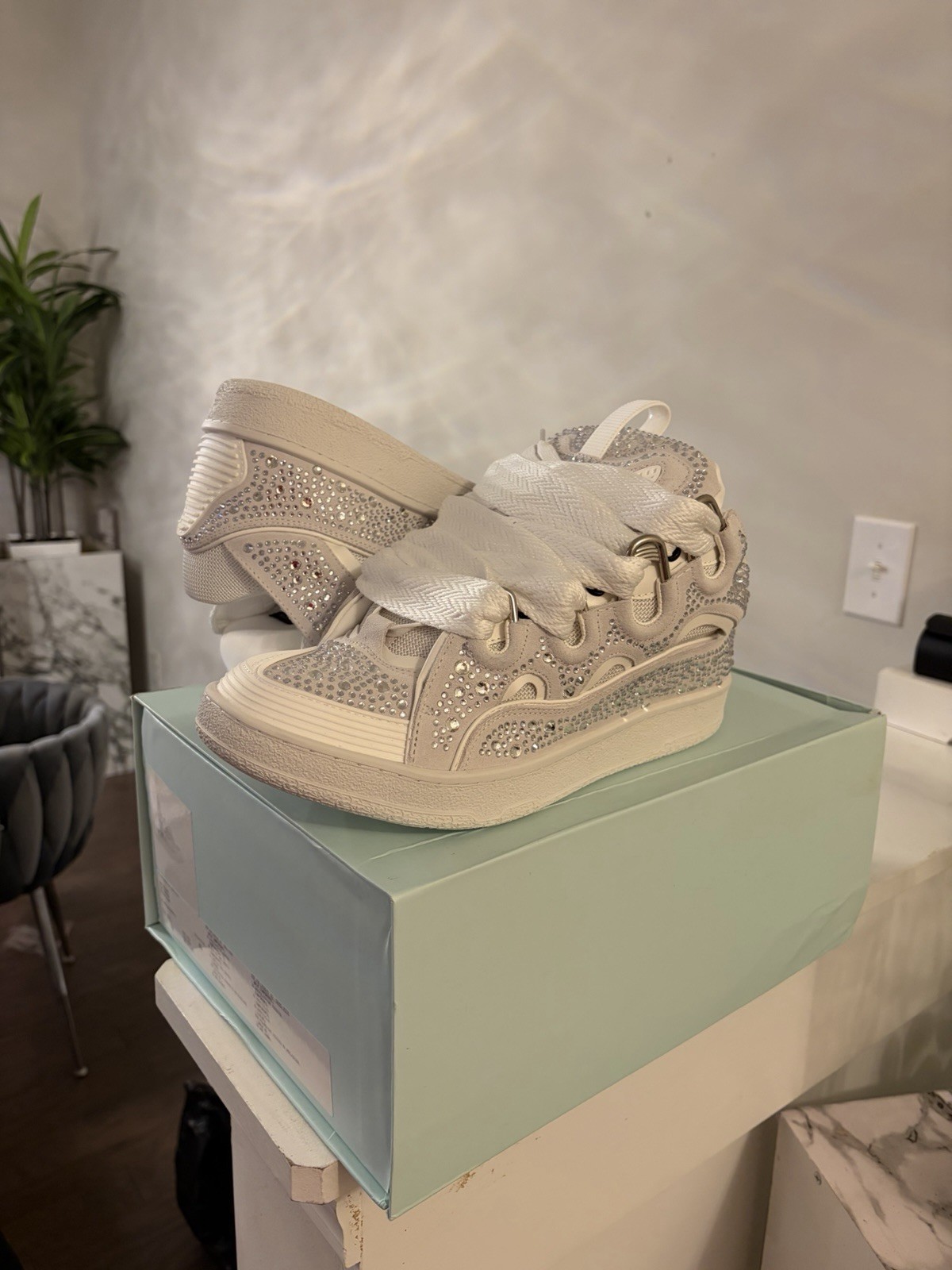 Size 44 (11 US) - Lanvin Curb Rhinestone ' White ' | GREAT CONDITION!