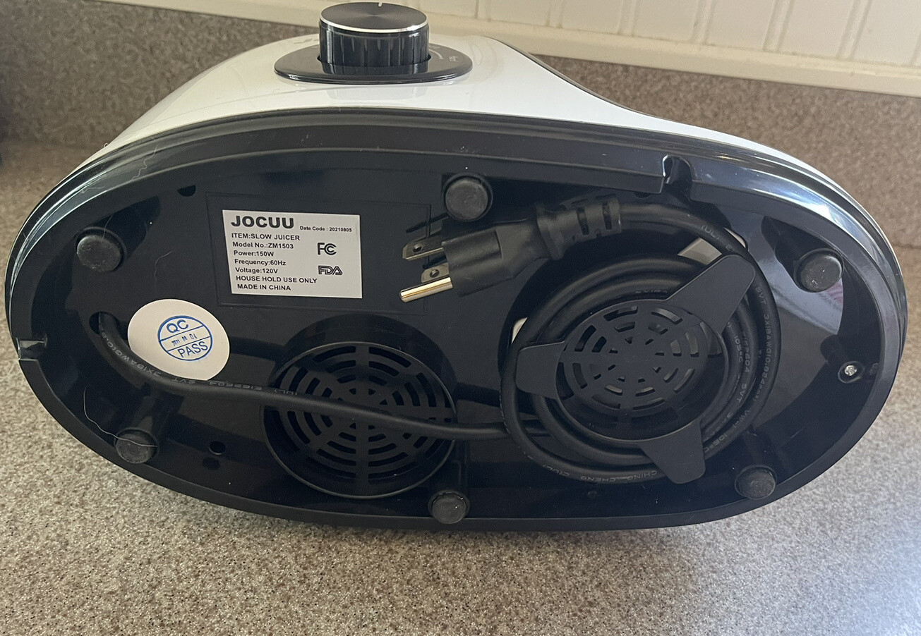 Jocuu ZM1503 Slow Juicer - New Open Box