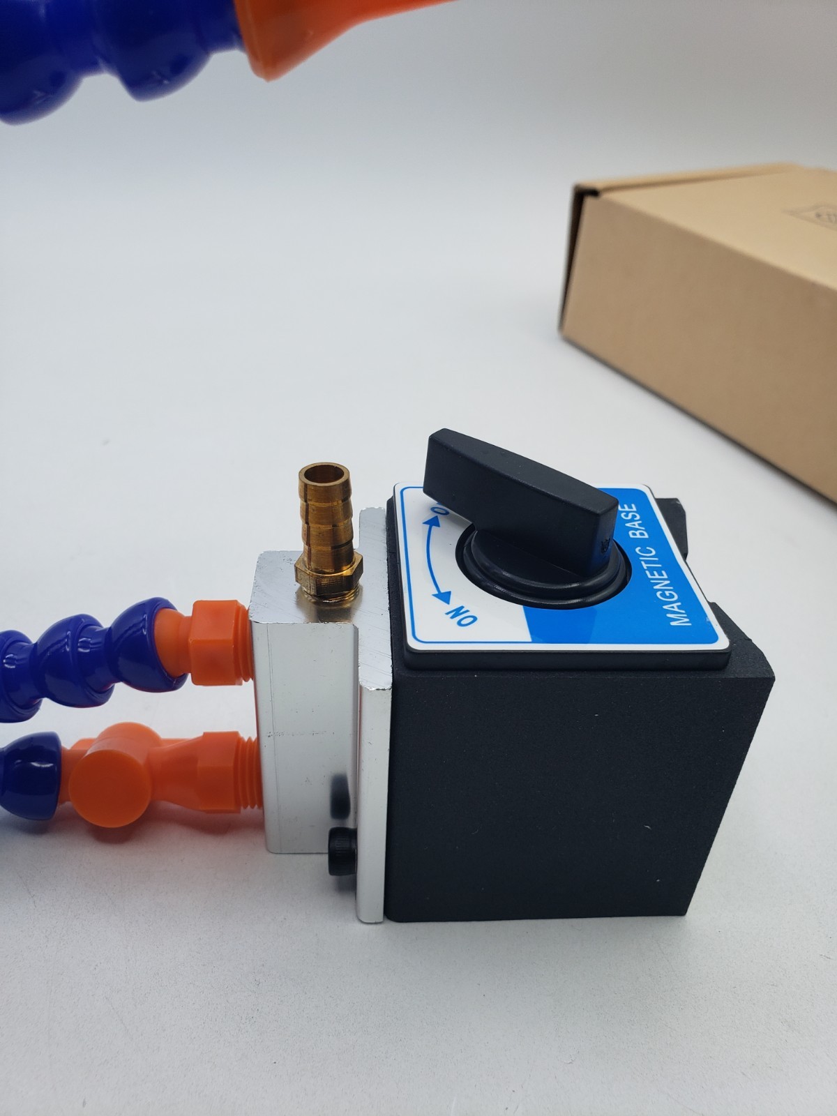 Magnetic Base Holder Flexible Coolant Pipe Hoses