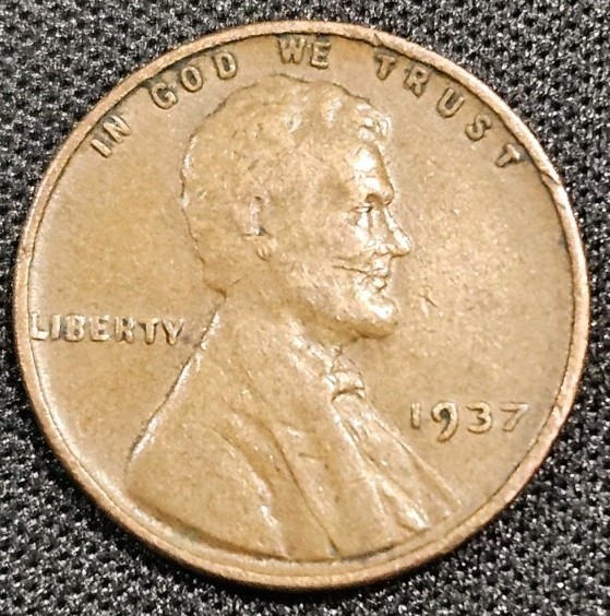 1937 Lincoln Wheat Cent • Philadelphia Mint • Circulated • Free Shipping