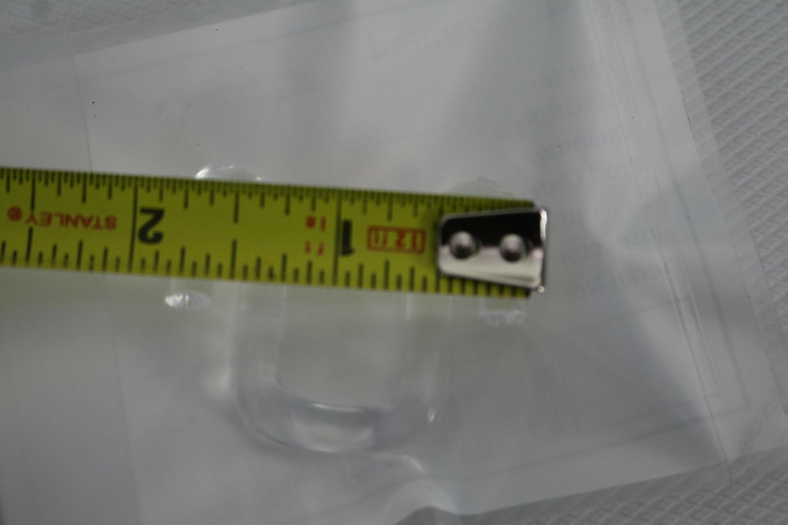 LTD Materials AMAT 300mm Quartz Clip 90133677