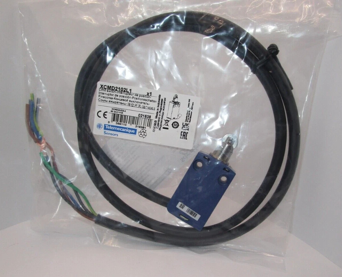 XCMD2102L1 1PCS Brand New Schneider XCMD2102L1 Travel Limit Switch Fast delivery