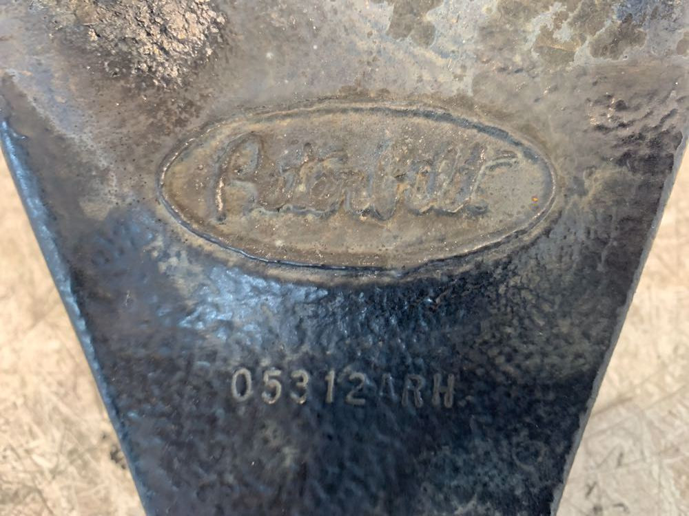 2013 Suspension Bracket for Peterbilt 386 (641-11694)