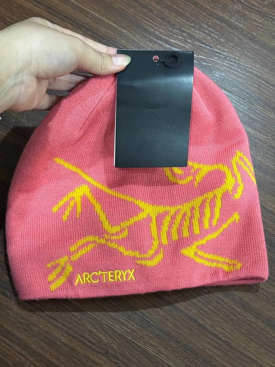Arc'teryx Red Yellow Merino Wool Beanie Bird Head Toque Ski Cold Hat NWT