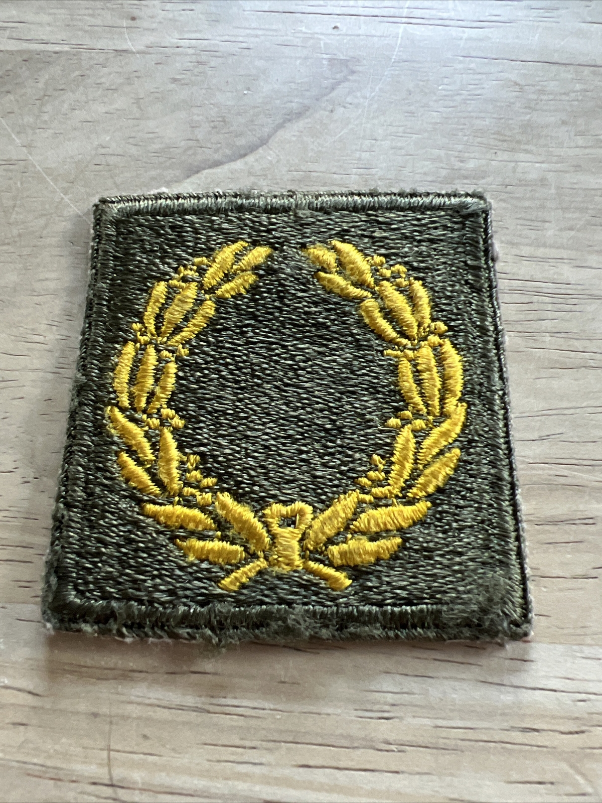 WW-2 Army Meritorious Service Unit Patch Original WREATH.