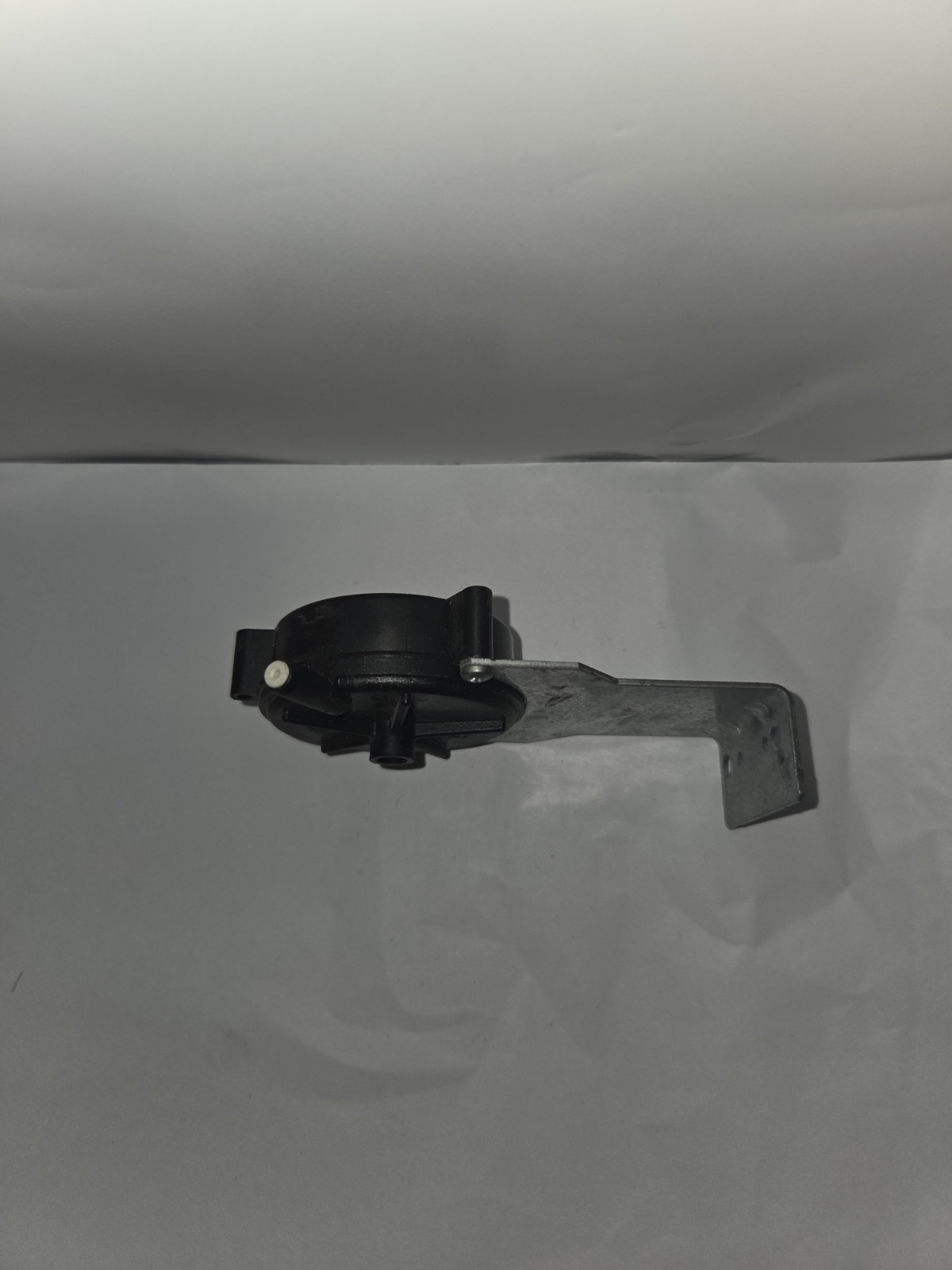 NEW GENUINE MPL 42-101956-04 PRESSURE SWITCH