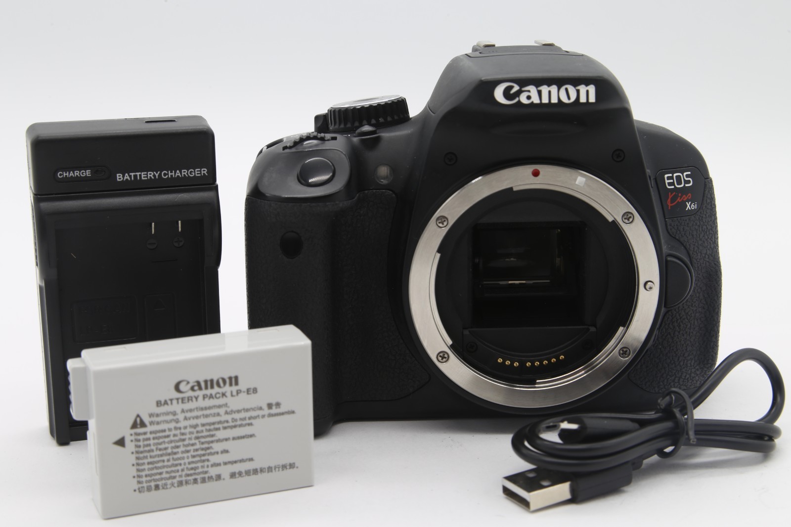 Canon EOS Kiss X6i / Rebel T4i / 650D 18.0MP DSLR (25,429 shots) [EXC+5] From JP
