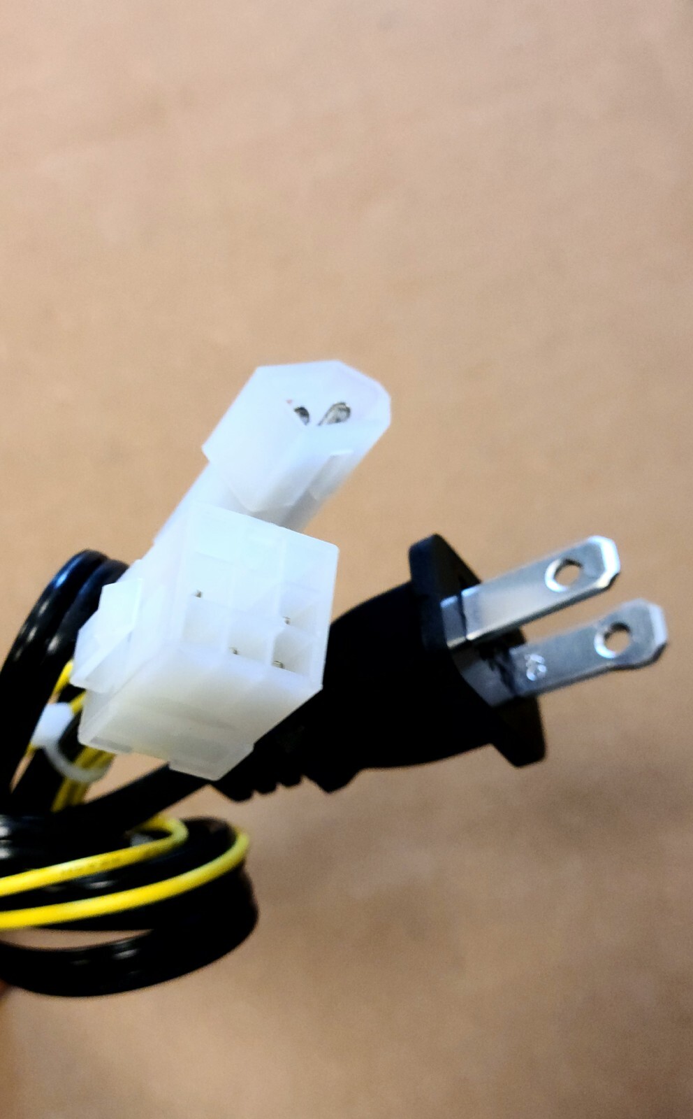 Arcade Mei Harness for Bill Acceptor with 2 Wires and Plug 4