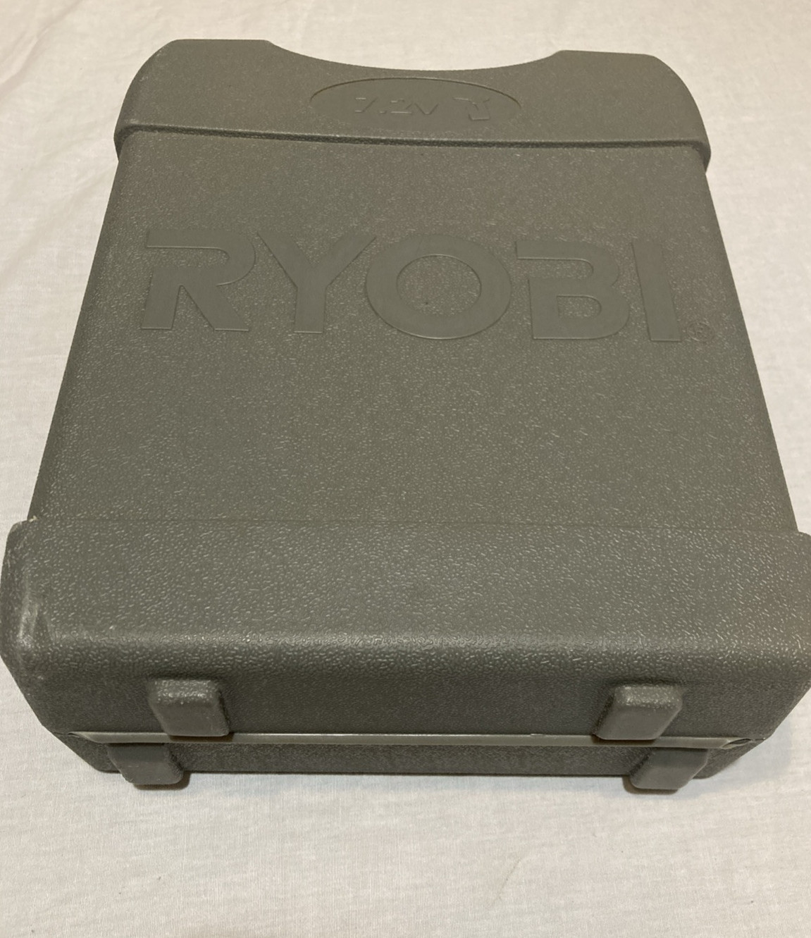 RYOBI 7.2V PORTBLE CARRYING STORAGE CASE ONLY HARD PLASTIC GRAY CASE ONLY HP472