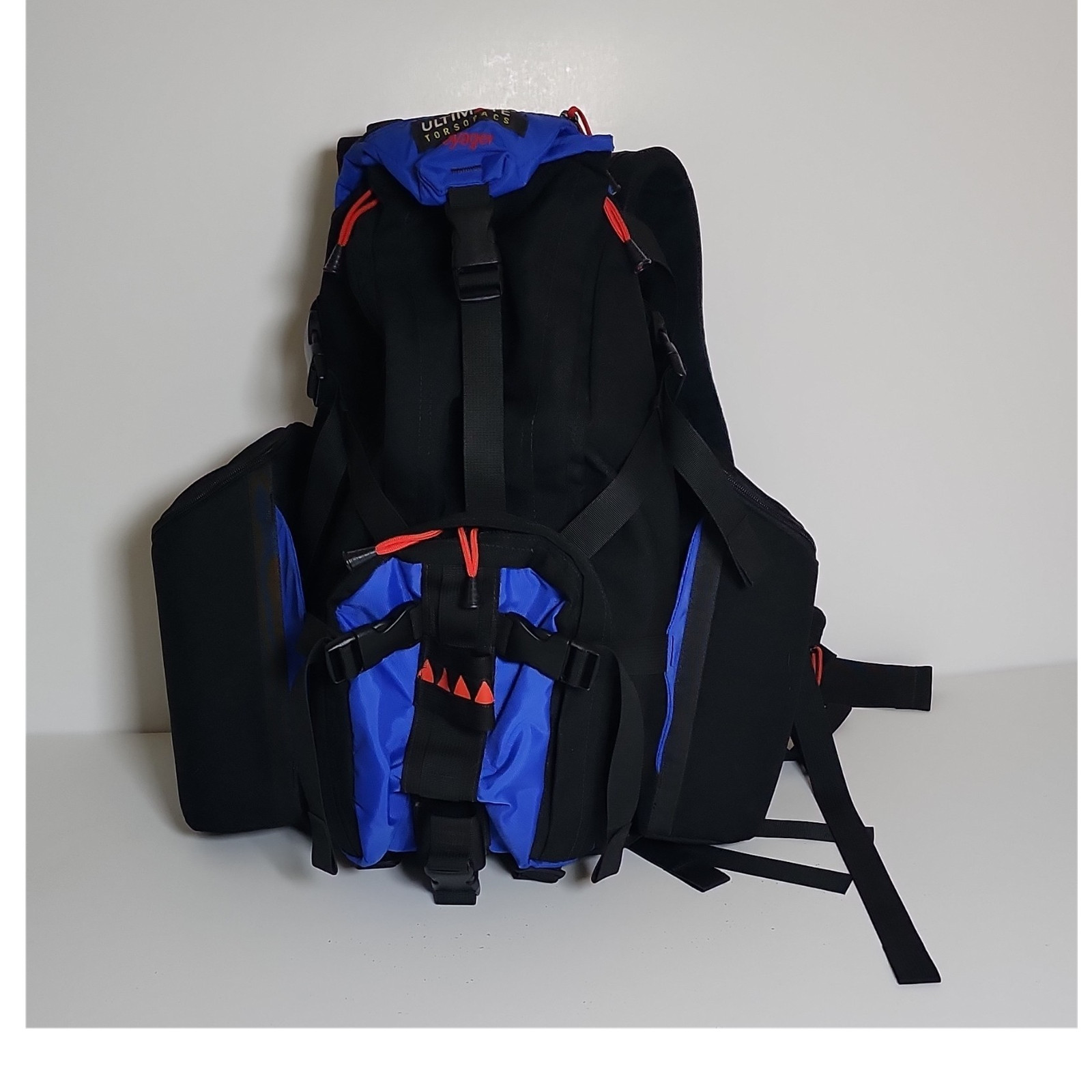 Ultimate Torsopacs Voyager Hiking Backpack Padded Straps Hip Belt Zip Black/Blue