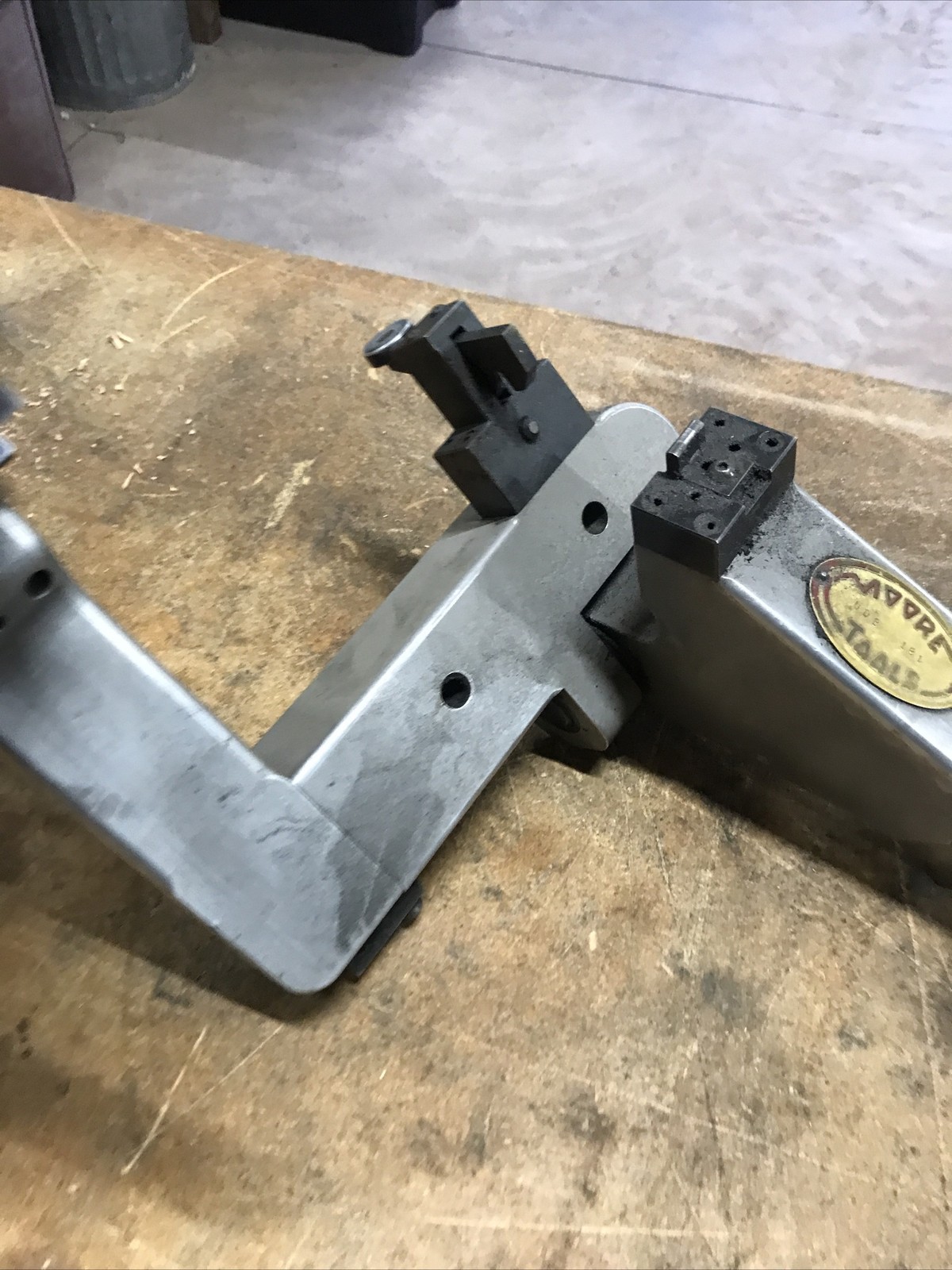 MOORE JIG GRINDER "UDB" WHEEL DRESSER DRESSING UNIT