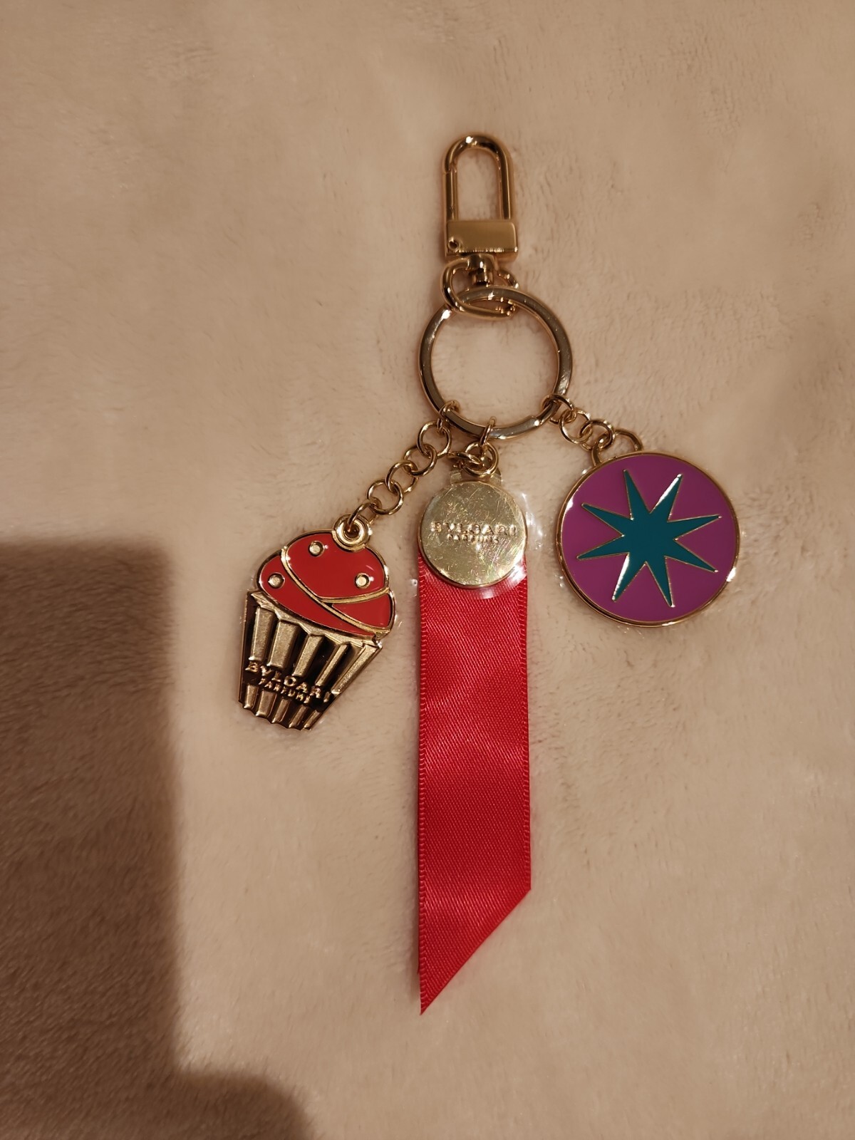 Bvlgari (Bulgari)Rare Cupcake Charm Key-chain NEW Limited Edition Pink