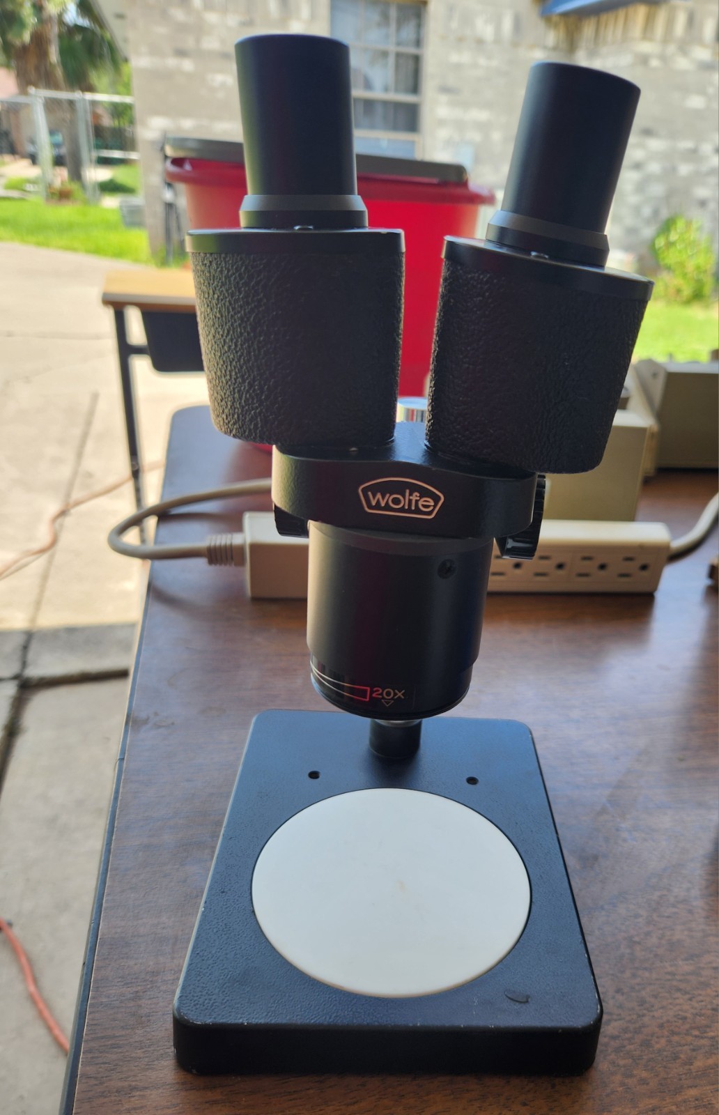 WOLFE MICROSCOPE BINOCULAR 20X 10X