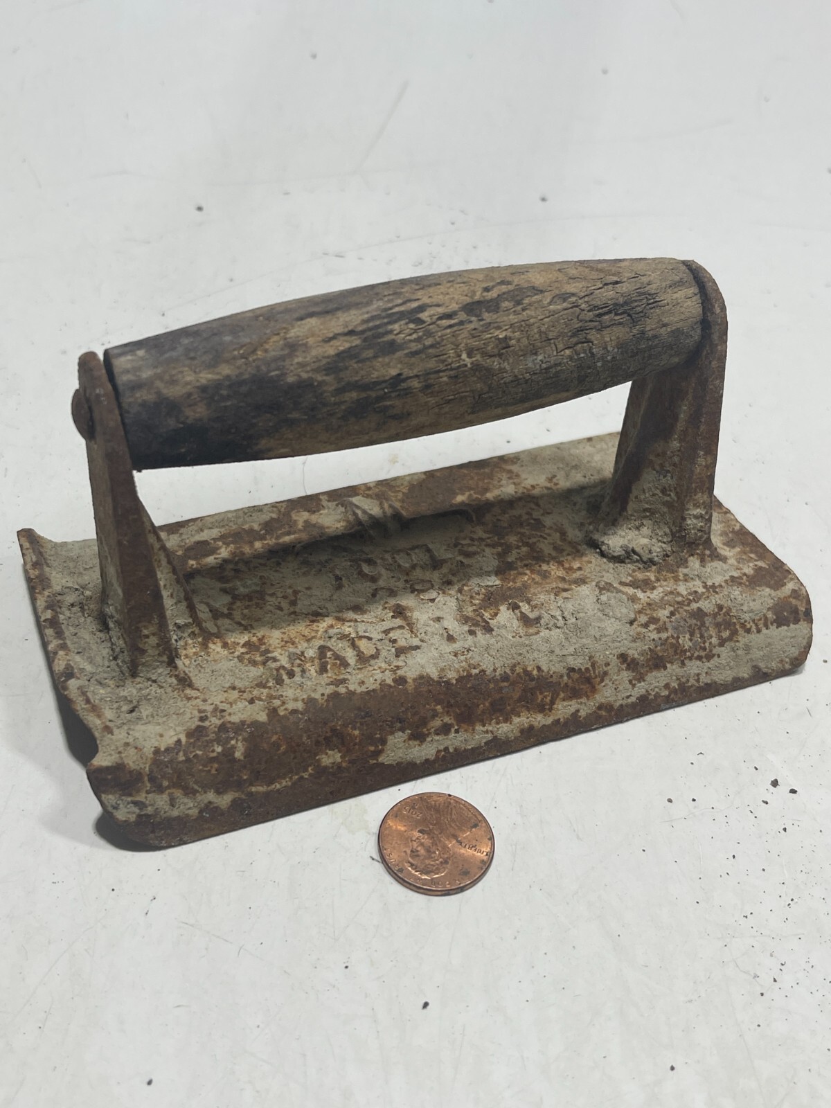 Vintage M Tools #282 Cement Edger