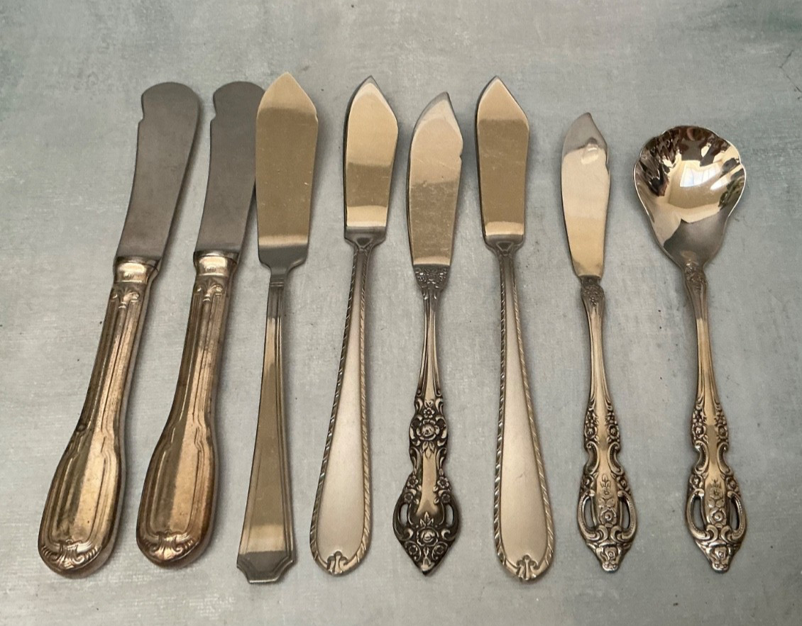 Vintage Mismatched Mixed Lot 8 pc Butter Knives Crafts Weddings Parties
