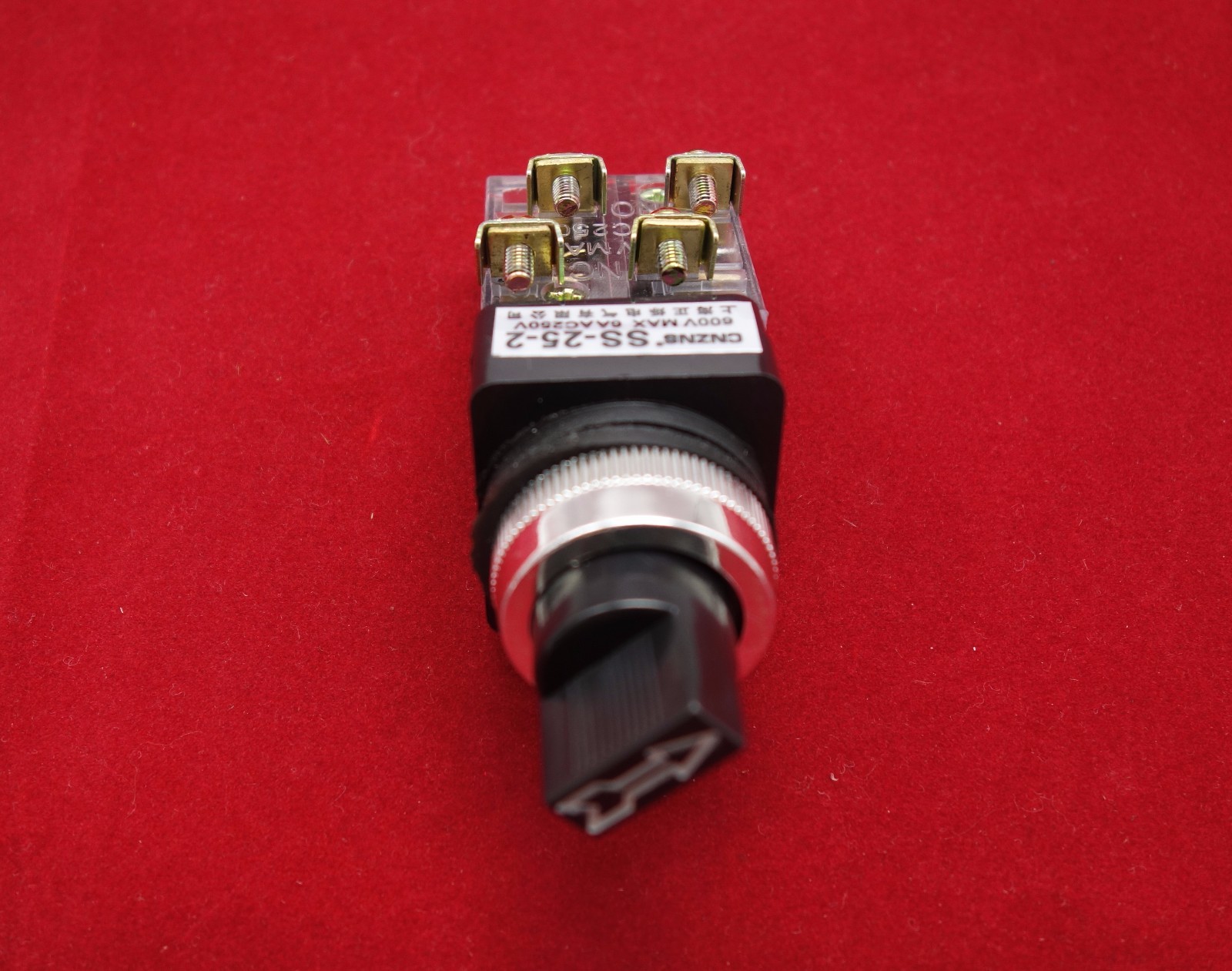 1PC Cutout 25mm 2 Position Maintained Select Switch KS 250V AC 6A 1NO/1NC
