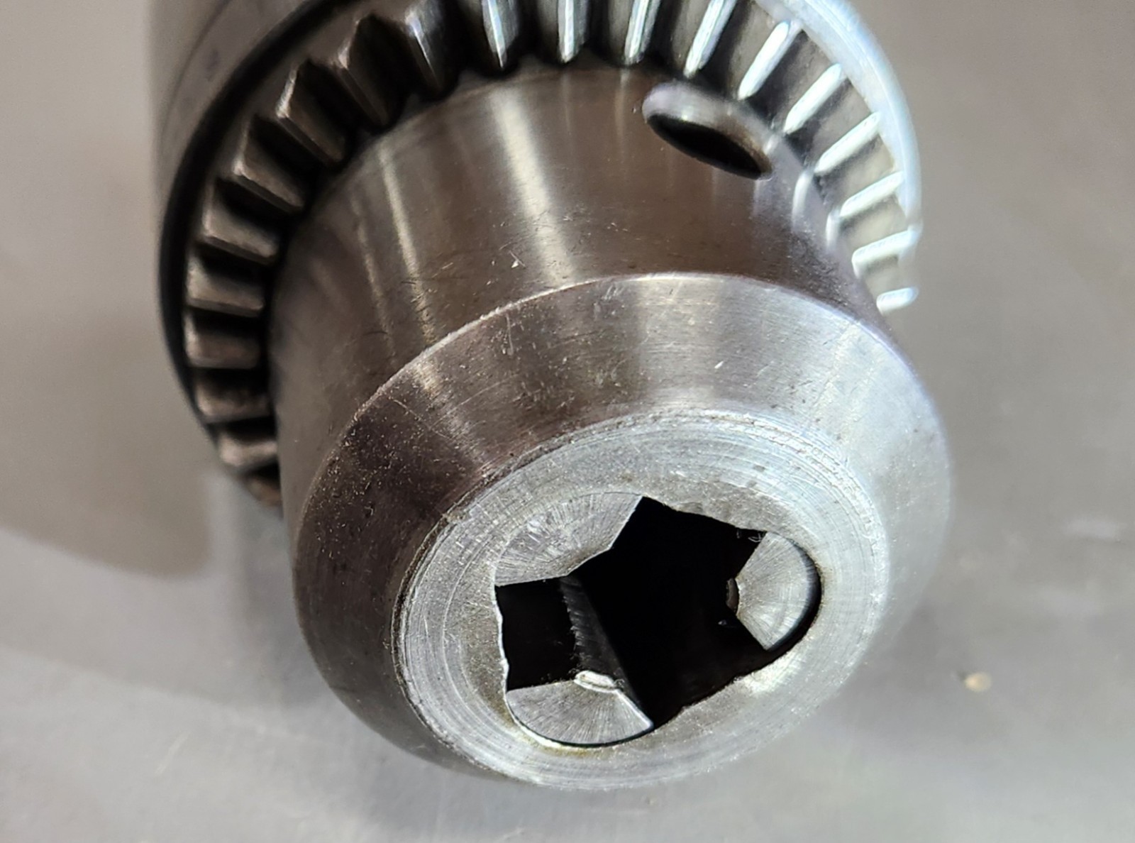 ROHM DRILL CHUCK 1/32-5/8 W. GERMANY TAPER 3