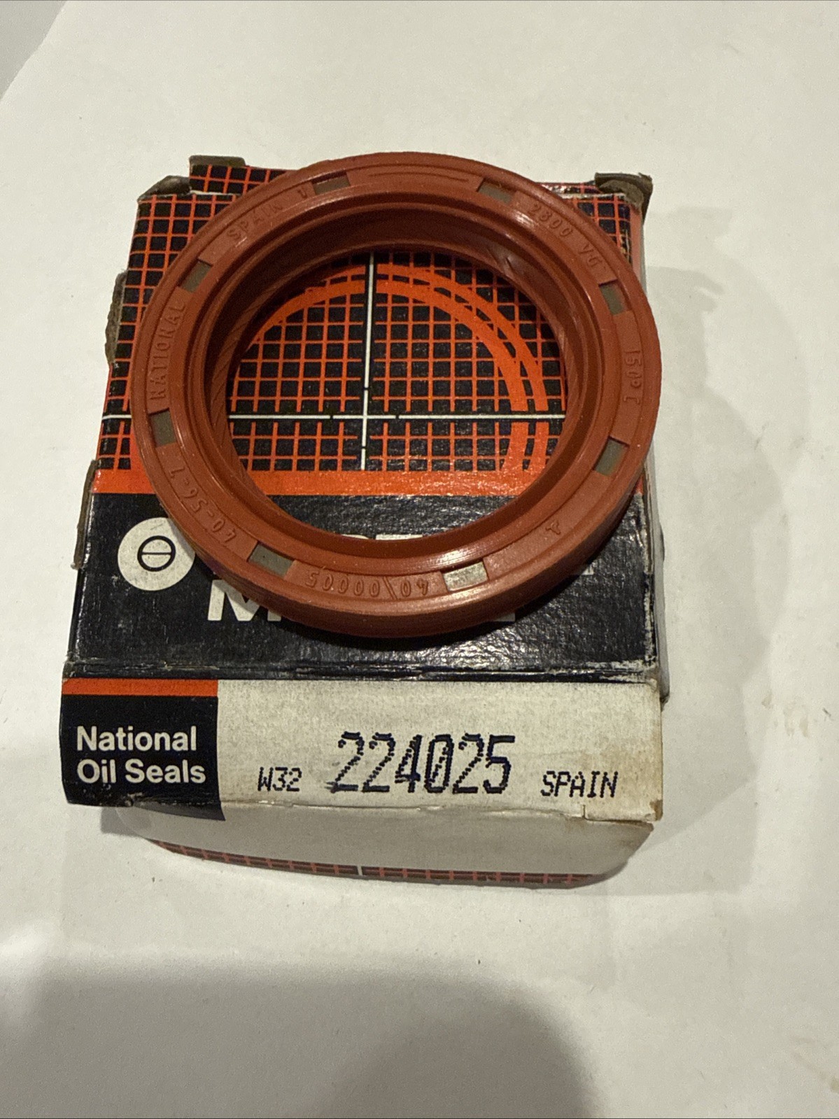 National  40X56X7 / 224025 Crankshaft Seal , Made In Spain 🇪🇸 F+S