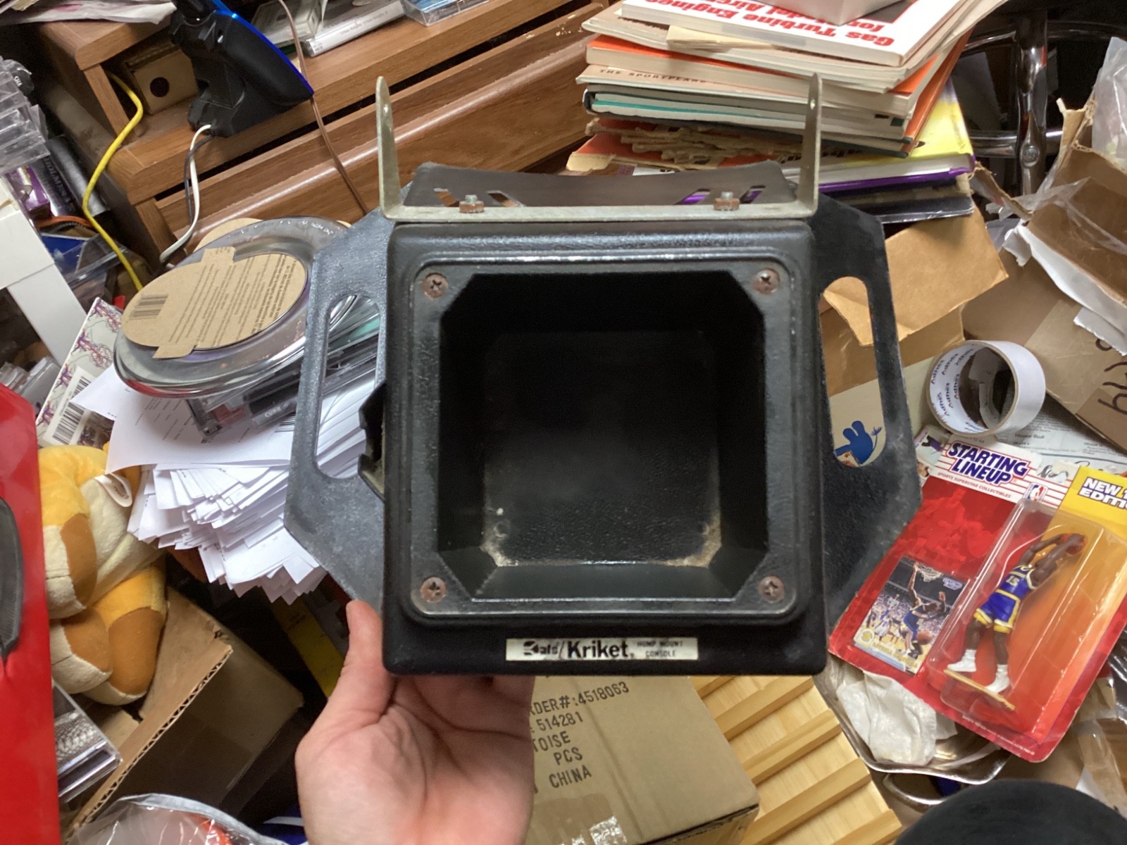 Kriket Hump Mount Console CB Holder