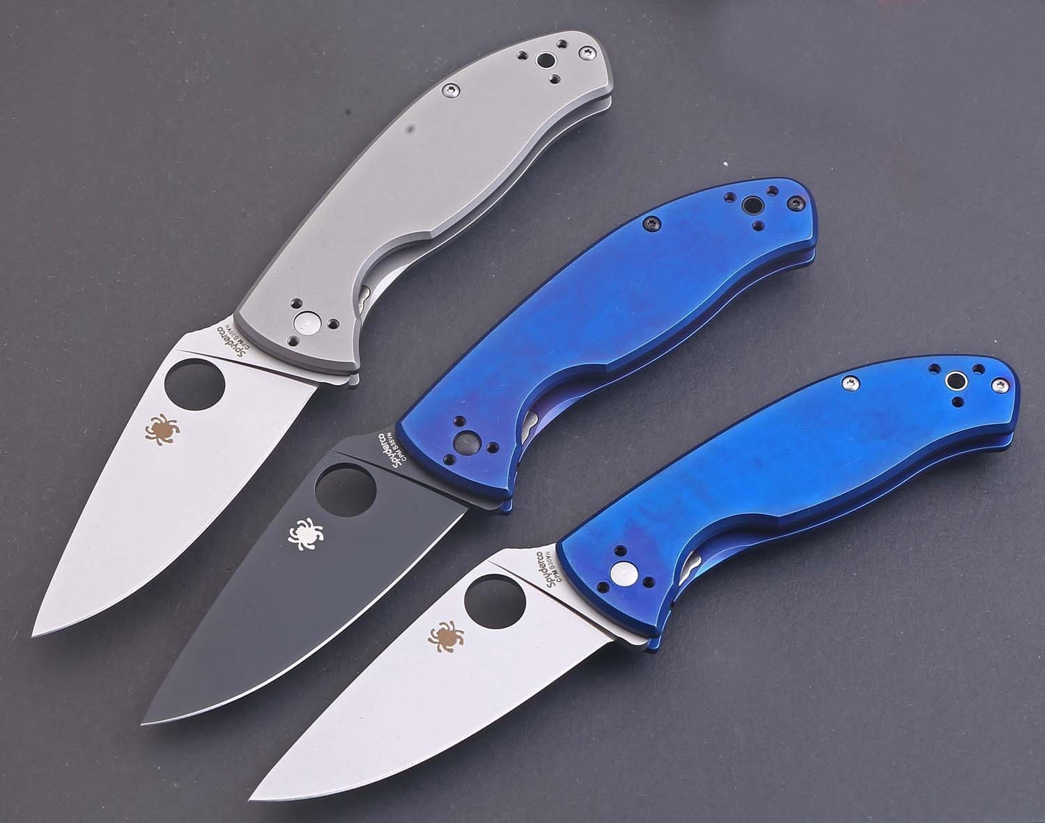 Blue Titanium Handle High Quality Frame Lock Combat Tactical Pocket Knife Knives