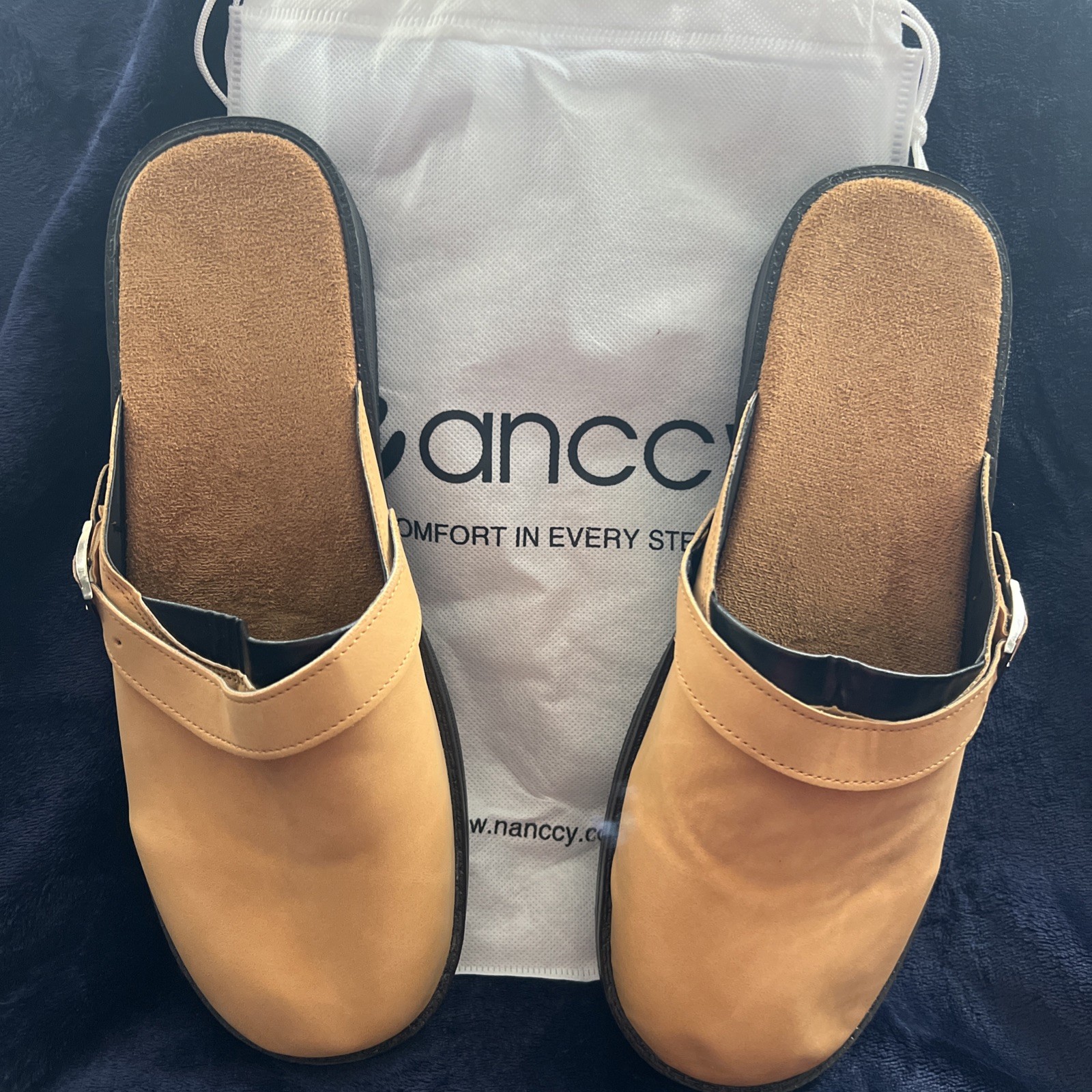 Nanccy Closed Toe Clogs Slipper