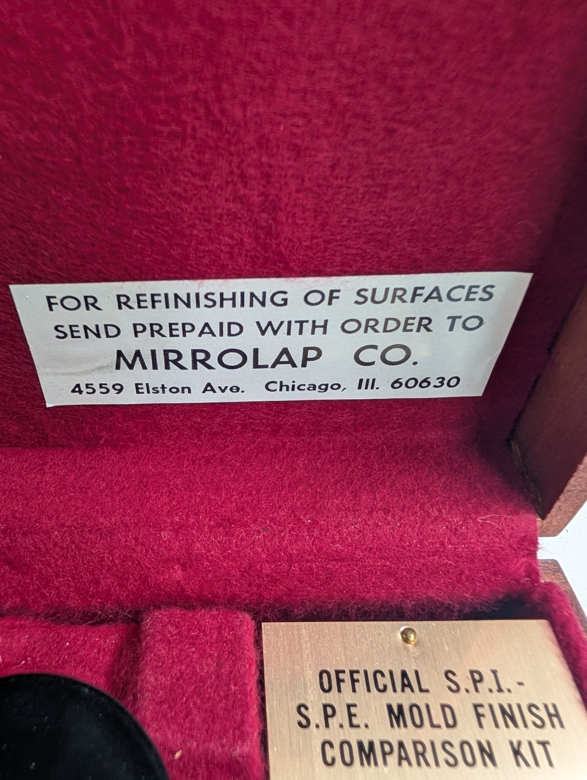 S.P.I. S.P.E. Mold Finish Comparison Kit 6 Samples Wood Case