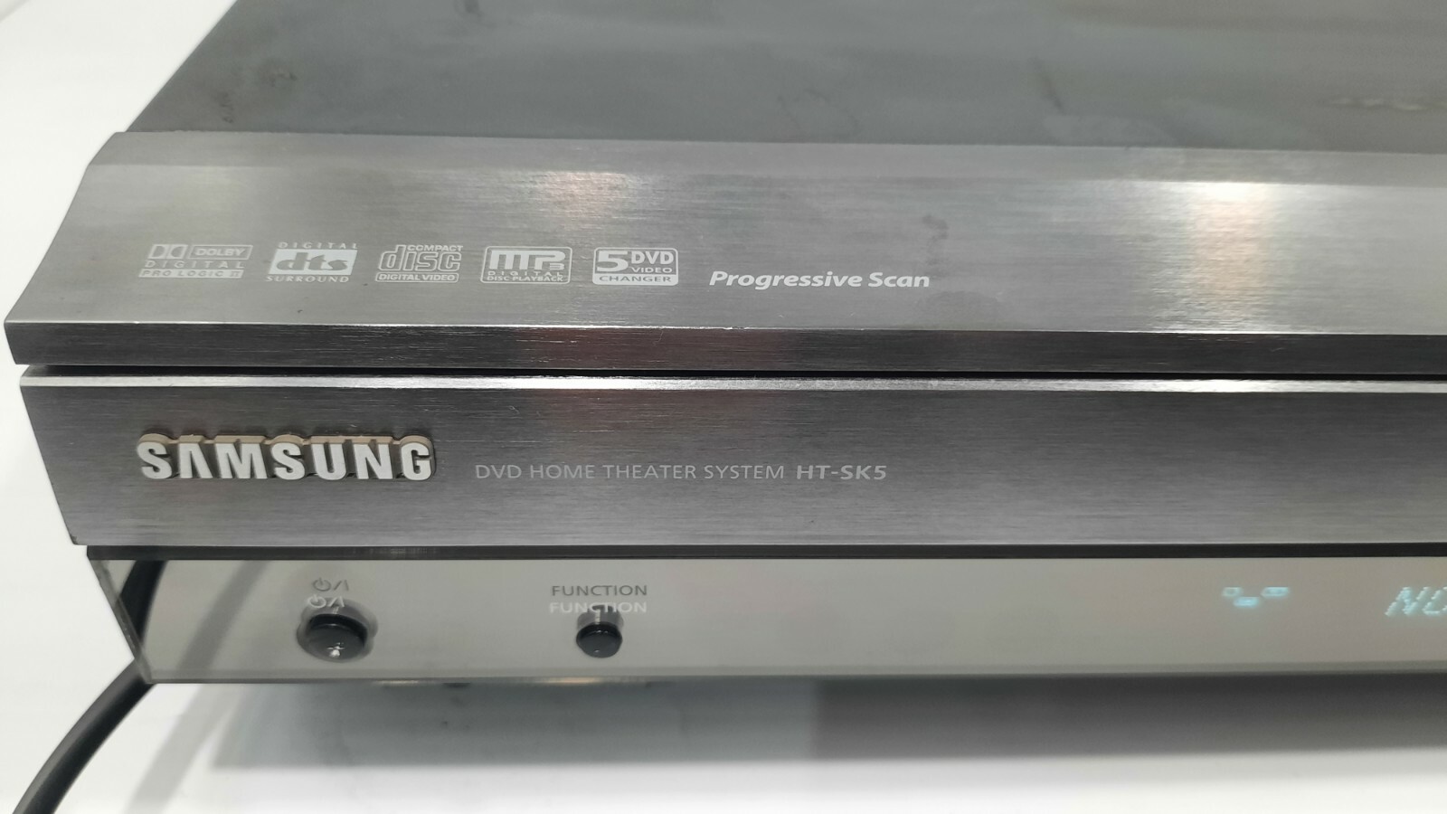Samsung ht-sk5 / 5 cd changer Amplifier/ Tested