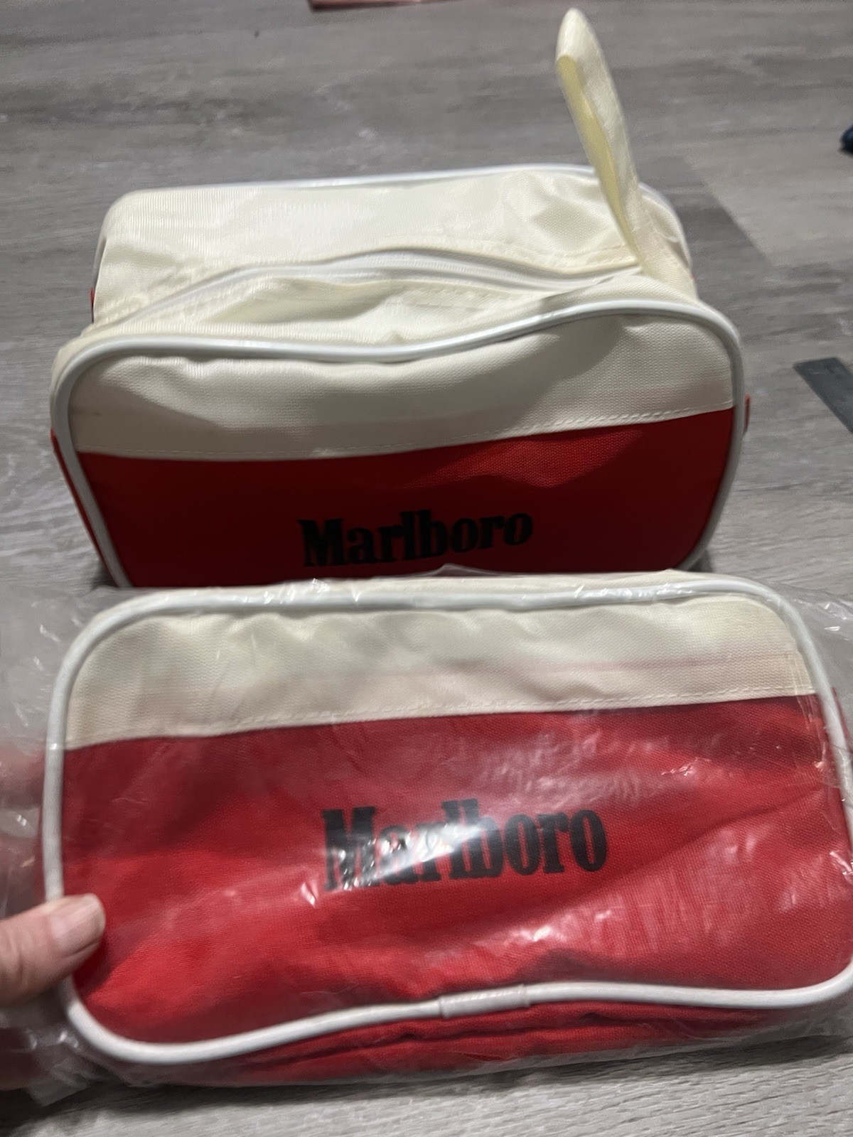 VTG 90s Marlboro Travel Pouch Bag Promotional Cigarette Ad Merch New Dead Stock