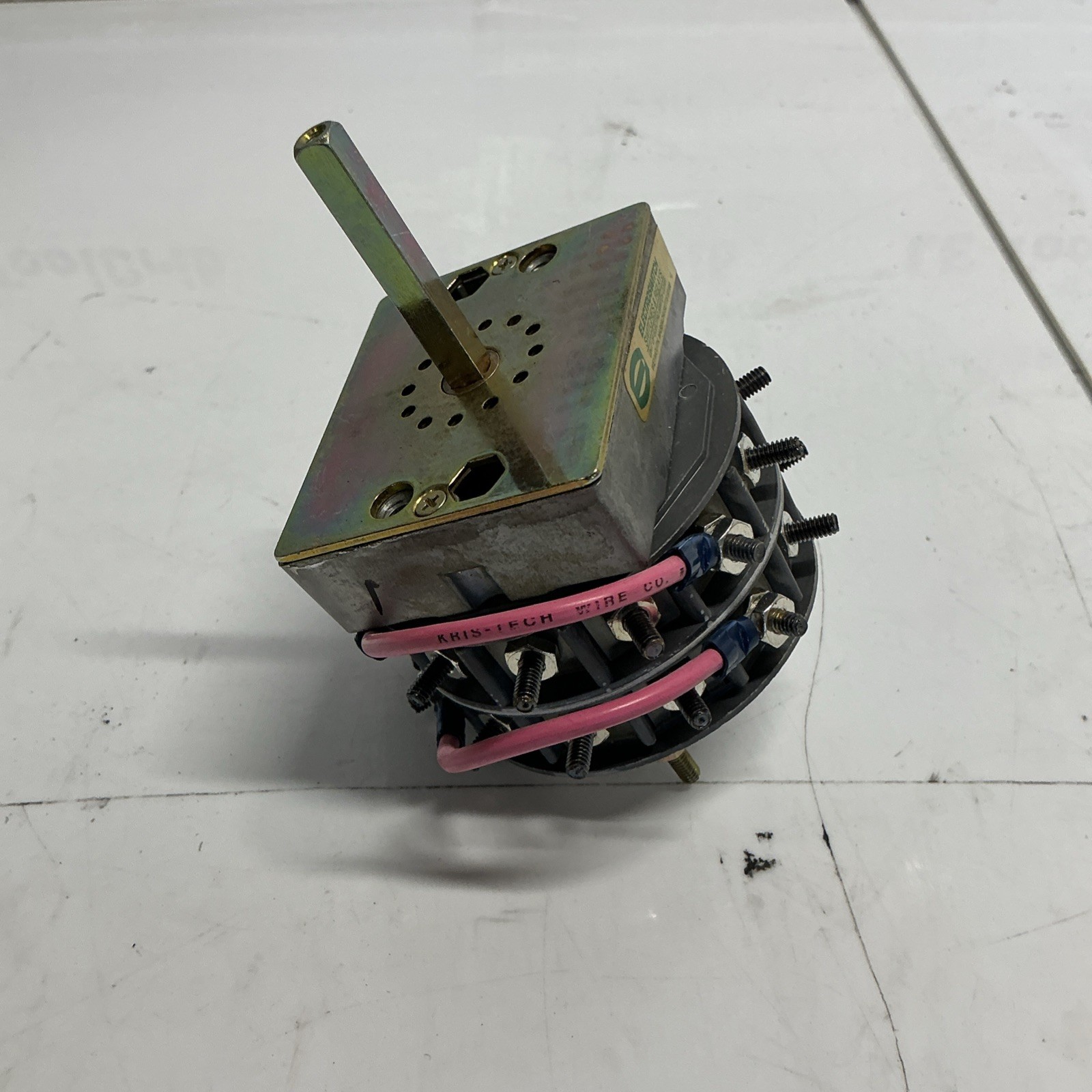 Electroswitch 0453 8116A42G01 Utility Rotary Control Switch Assembly Z-502
