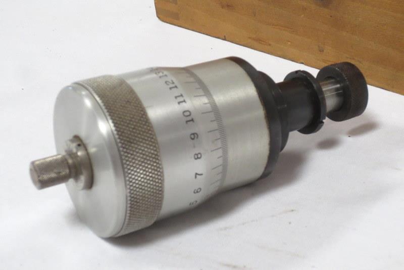 Brown & Sharpe Micrometer Head in Wooden Box 1" Travel