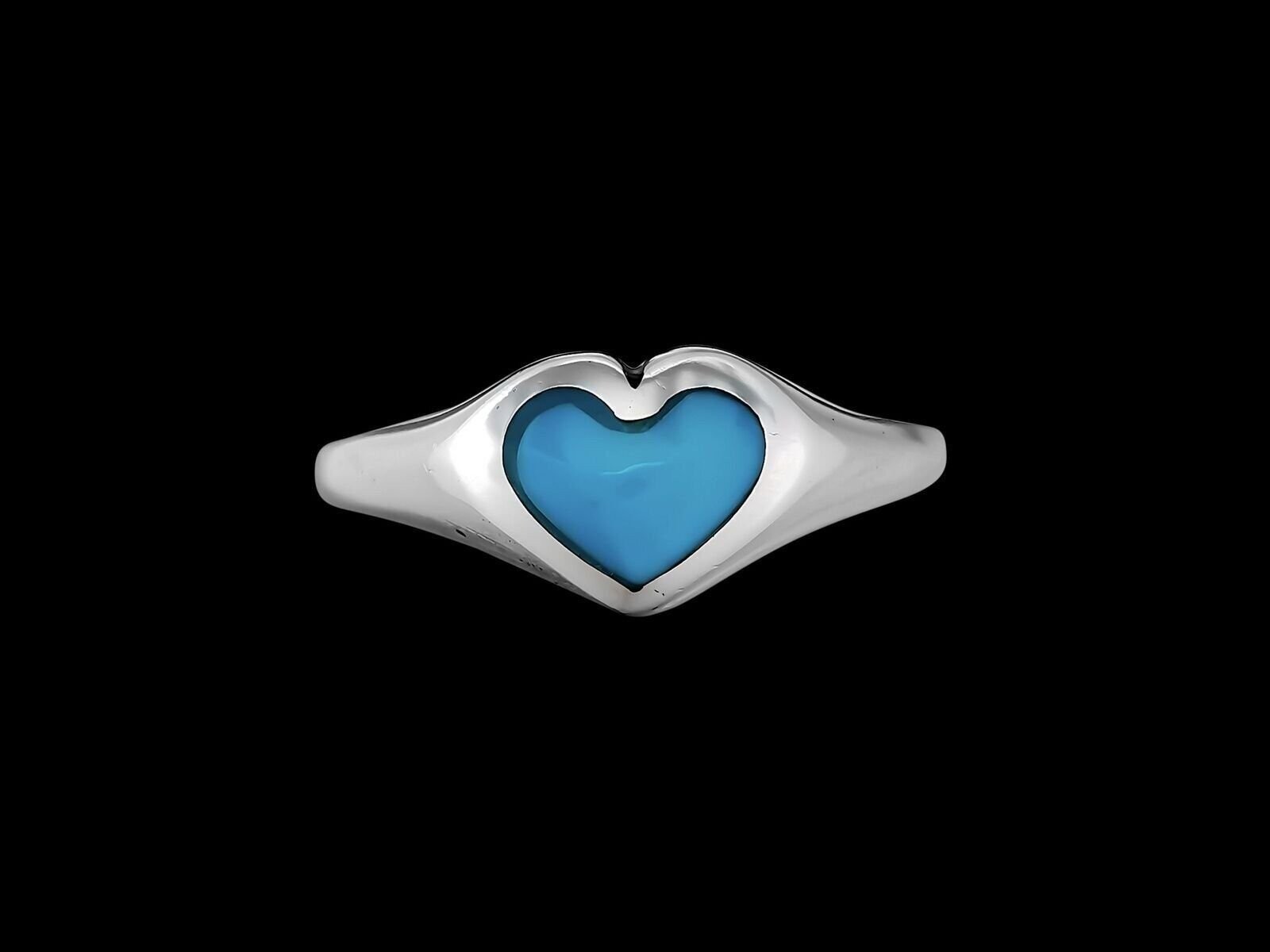 Turquoise Heart Ring • 925 Sterling Silver • Southwestern Style • Handcrafted...