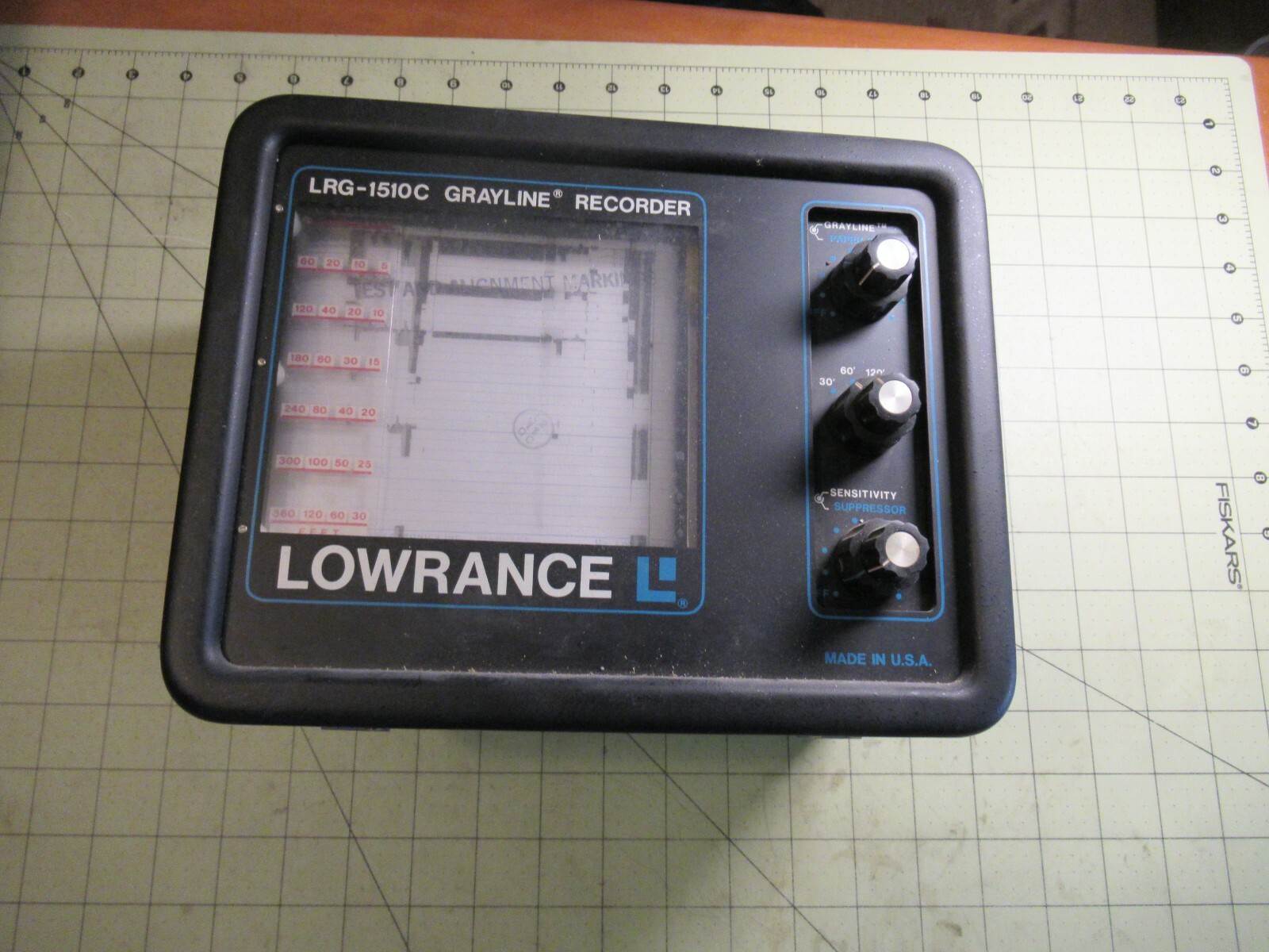 LOWRANCE LRG-1510C Grayline Recorder Fishing Plotter Sonar Depth Finder