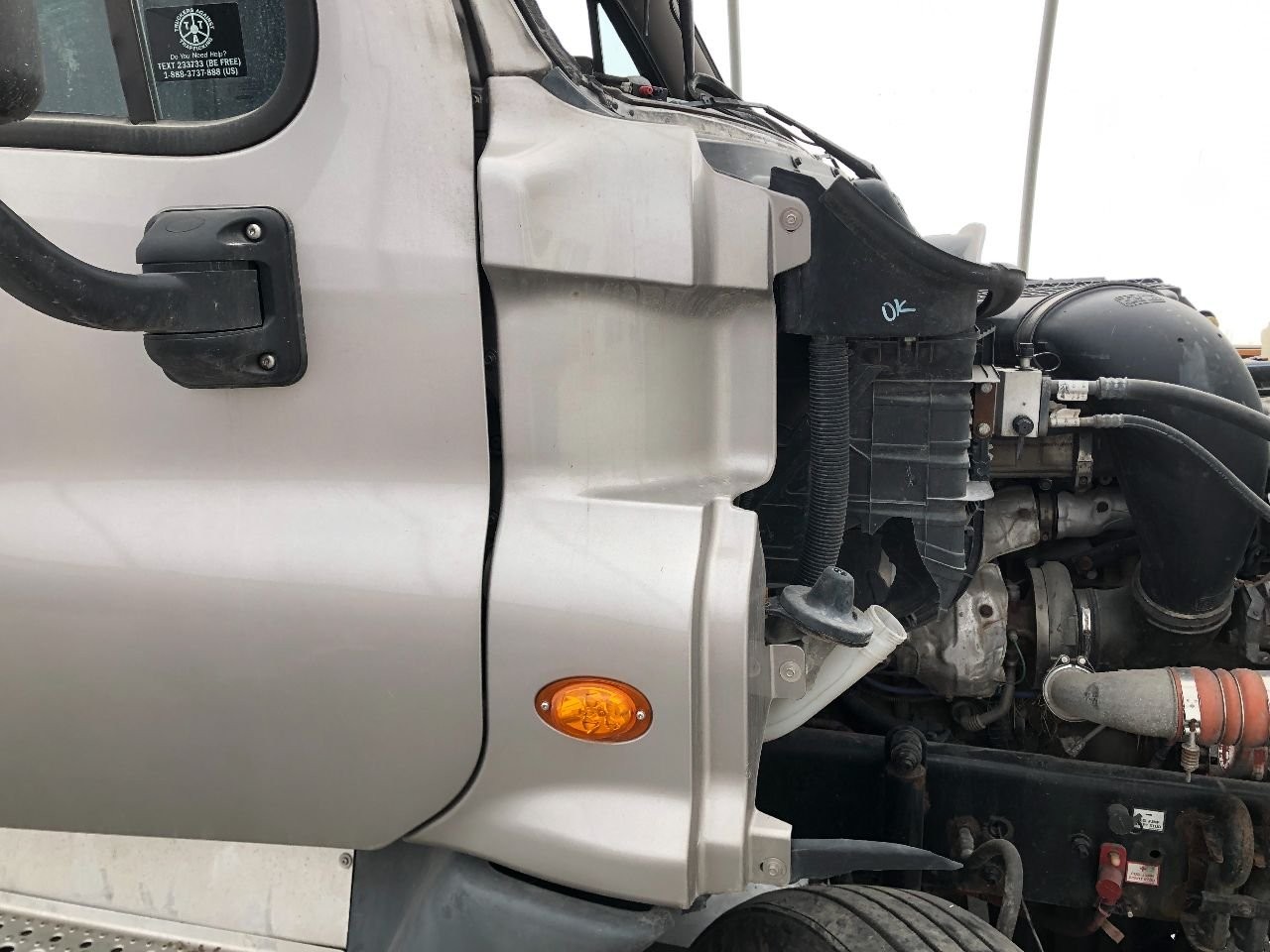 2008-2020 Freightliner CASCADIA GREY Right/Passenger EXTENSION Cowl - Used