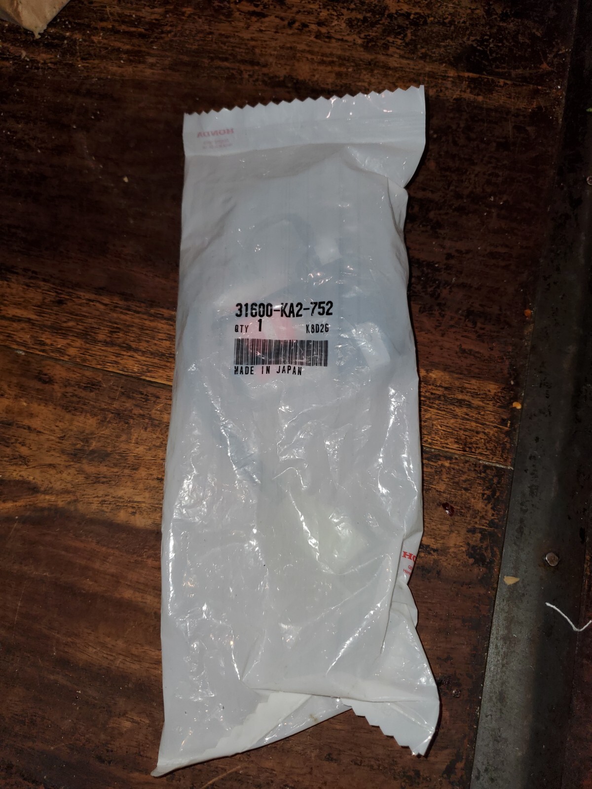HONDA GENUINE PARTS  RECTIFIER PART # 31600-KA2-752
