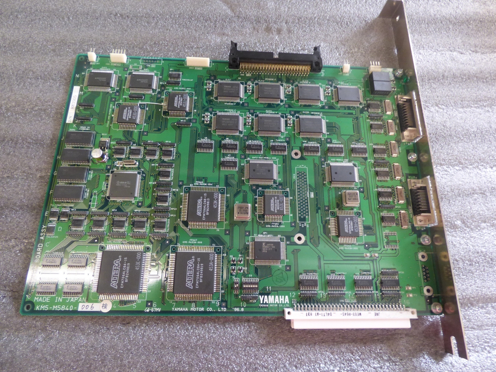 Yamaha KM5-M5840-006 Servo Board Assembly
