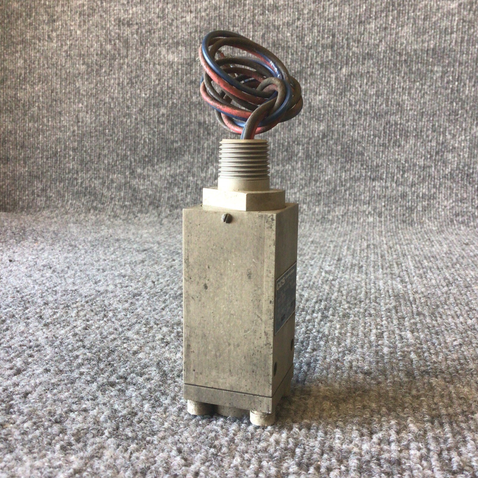 CUSTOM CONTROL SENSORS CCS 694P14 Pressure Switch Used