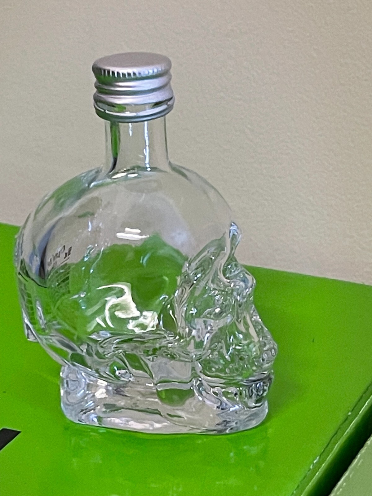 Dan Aykroyds Crystal Head Vodka 50ML Glass Skull Mini Empty Bottle With Cap