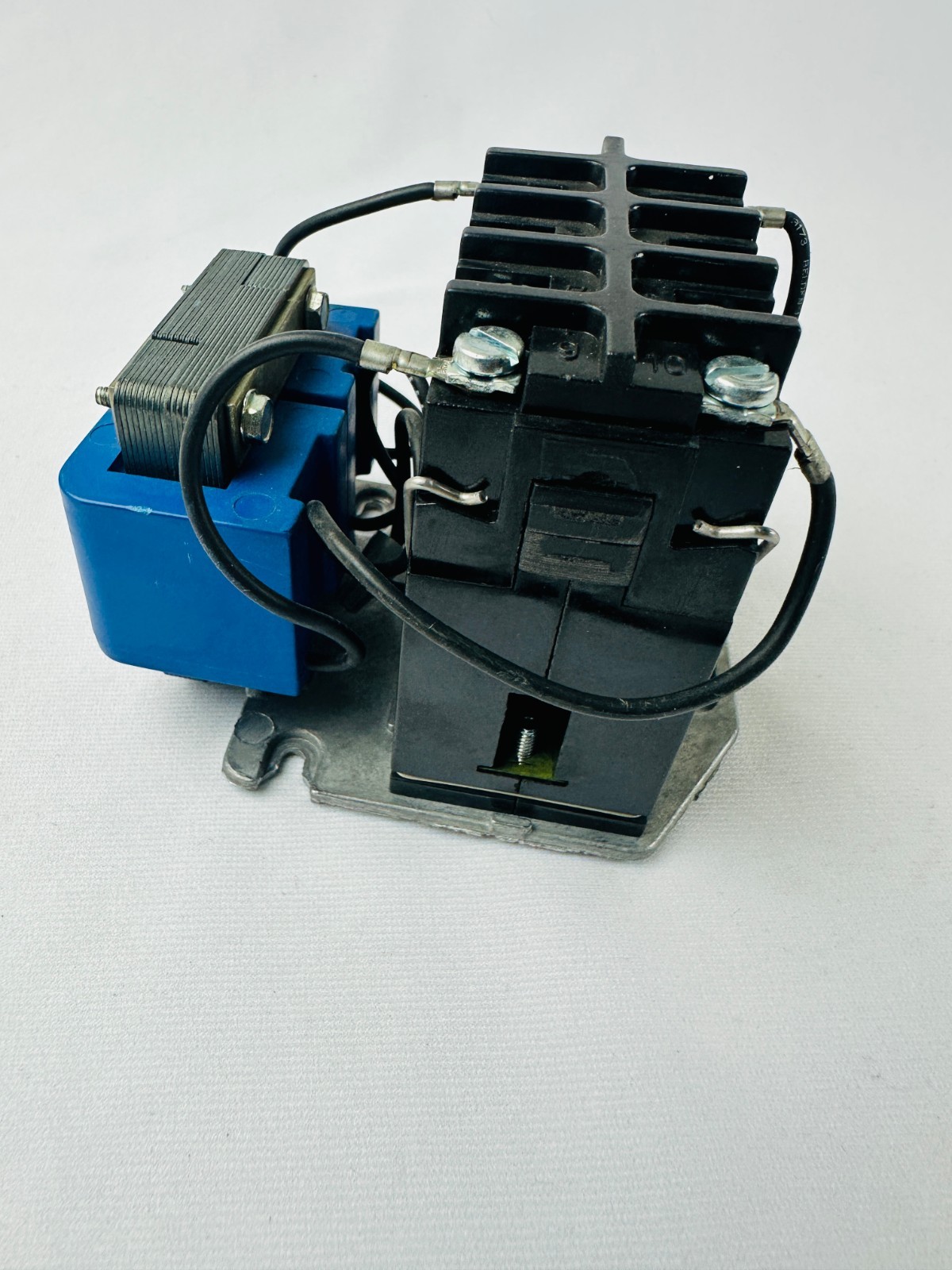 Warrick Controls 1D1D0 Electromechanical Control Relay
