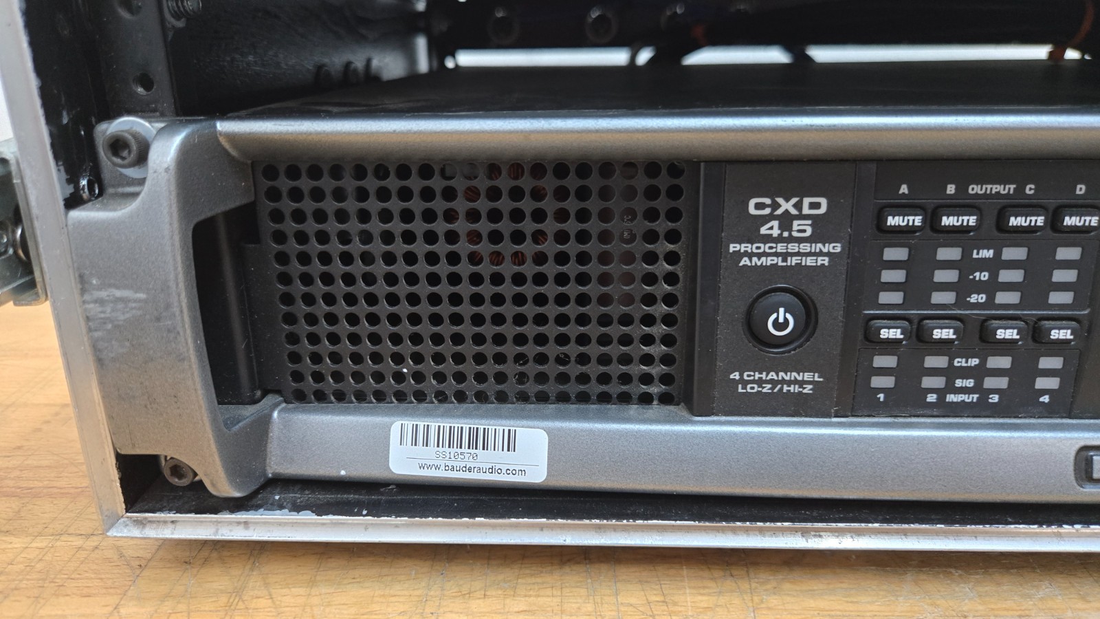QSC CXD 4.5 Multi-Channel System Processing Amplifier, 4-Channel Low-Z, Hi-Z