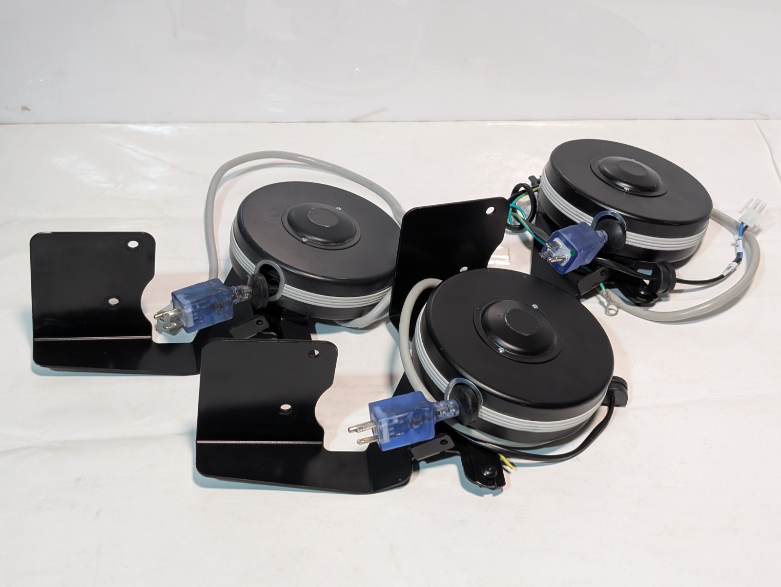 Lot of 3: Stryker/Ametek/Hunter hospital grade stretcher cord reels, 10A, 125V