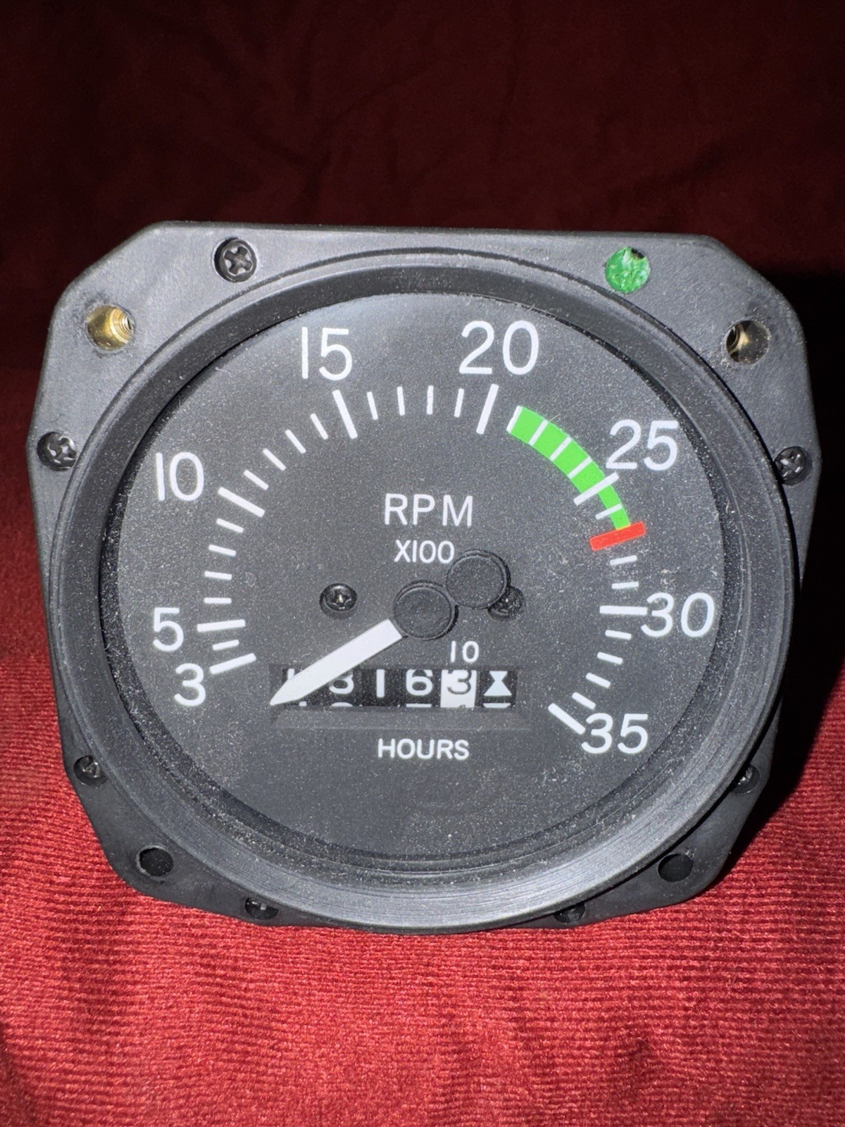 RPM X100 mechanical tachometer gauge
