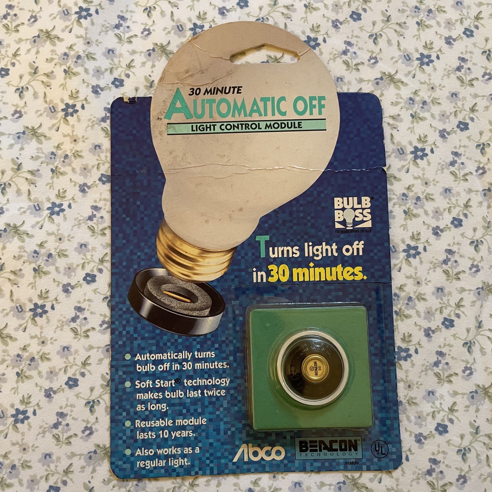 ABCO Beacon 30 Minutes Automatic Off Incandescent Light Bulb Control Button USA
