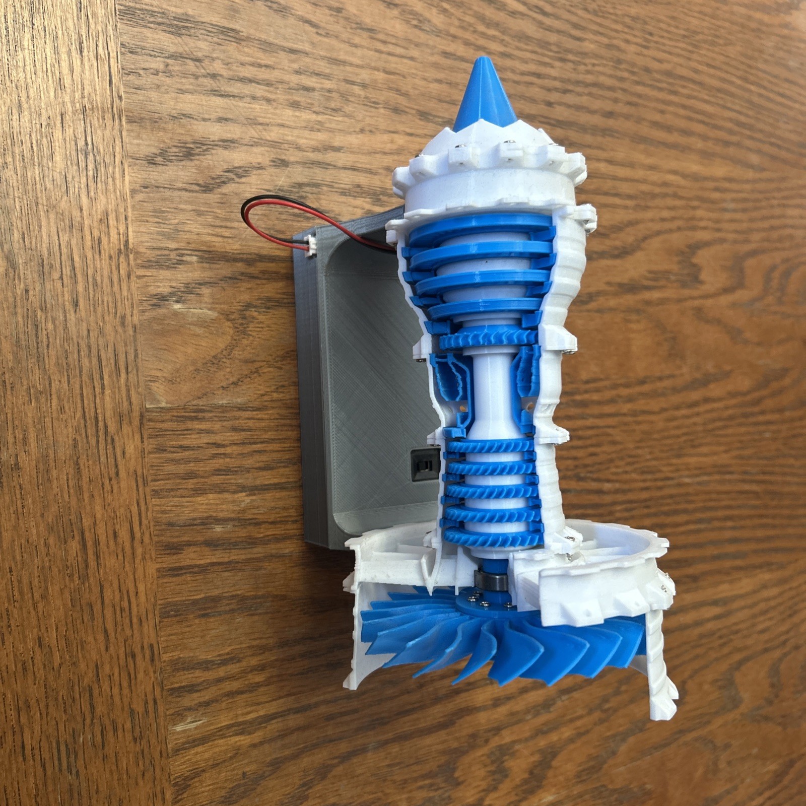 3D Printed Aero Turbofan Jet Engine Motorized Model