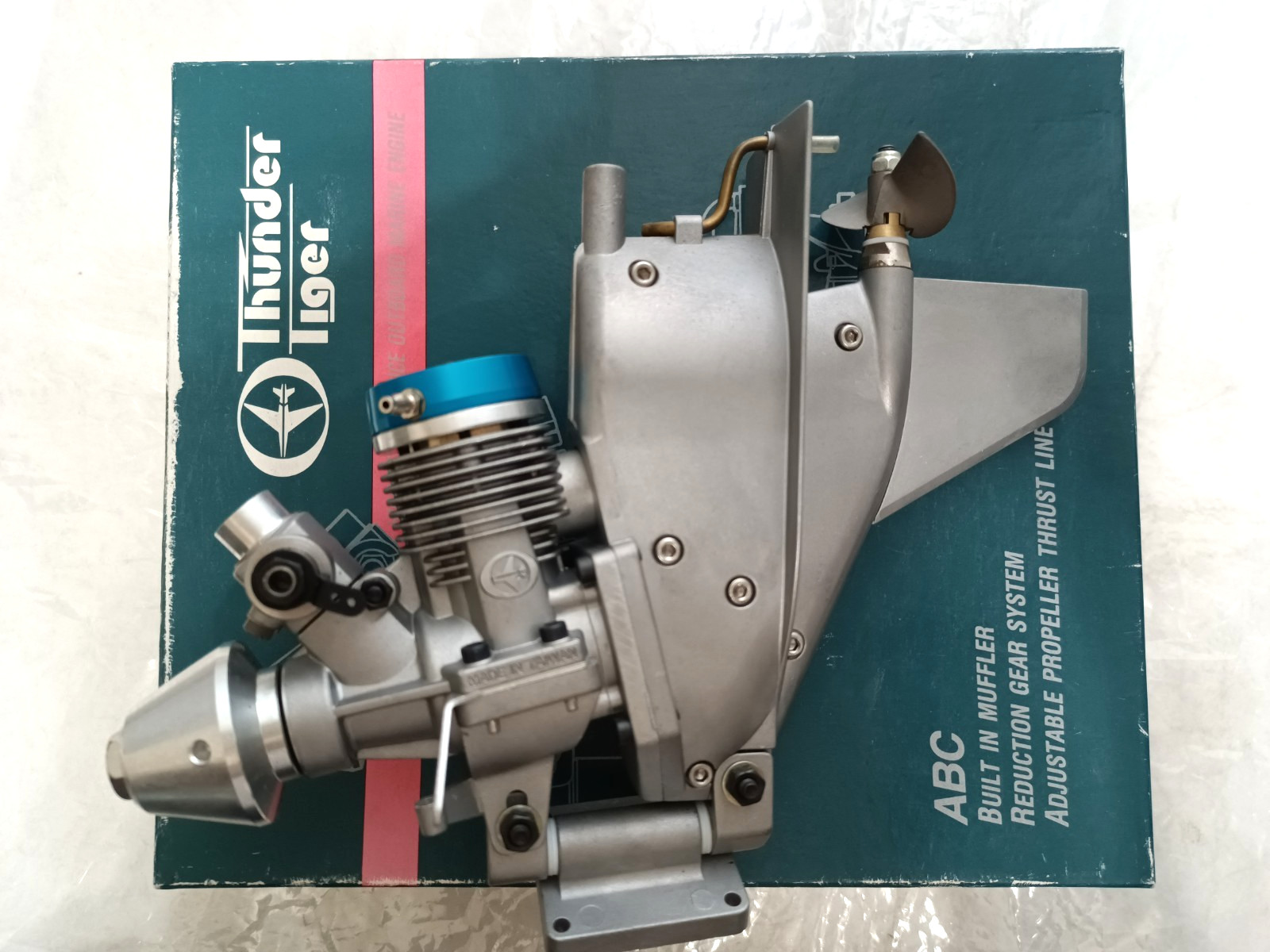 Thunder Tiger PRO-21M-OB Marine Outboard Engine #9568- NEVER RUN / MINT / RARE!