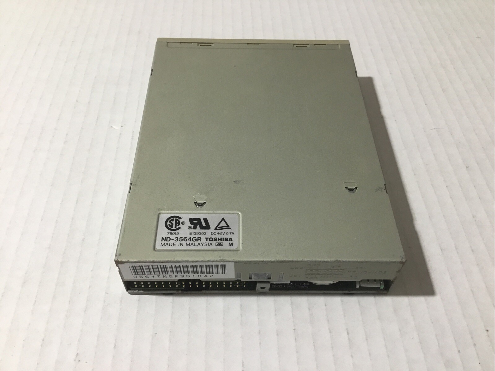 TOSHIBA. ND-3564GR Internal Floppy Disc Drive.