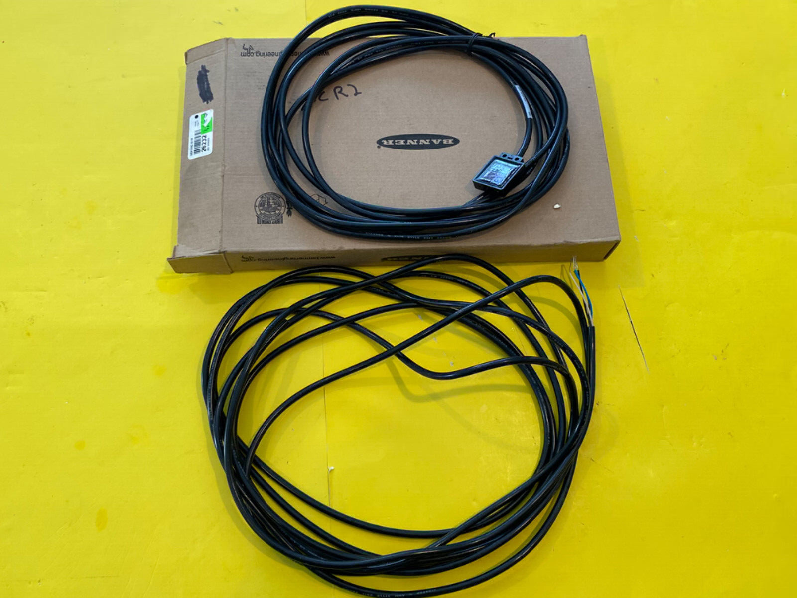 NEW BANNER SE61RNC W/15, 26232 with extra 15' cord Free Shipping!