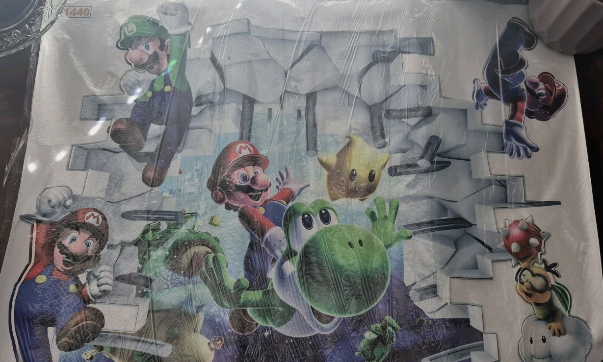 Nintendo "Super Mario Bros" Large Vinyl Removeable Wall Decals 27” X 20”