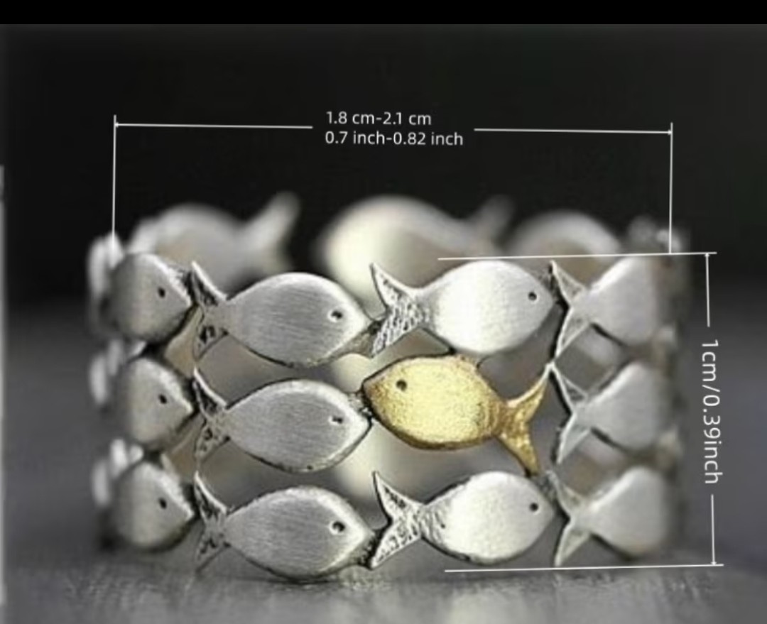"Swim against the current" ring (gold fish)